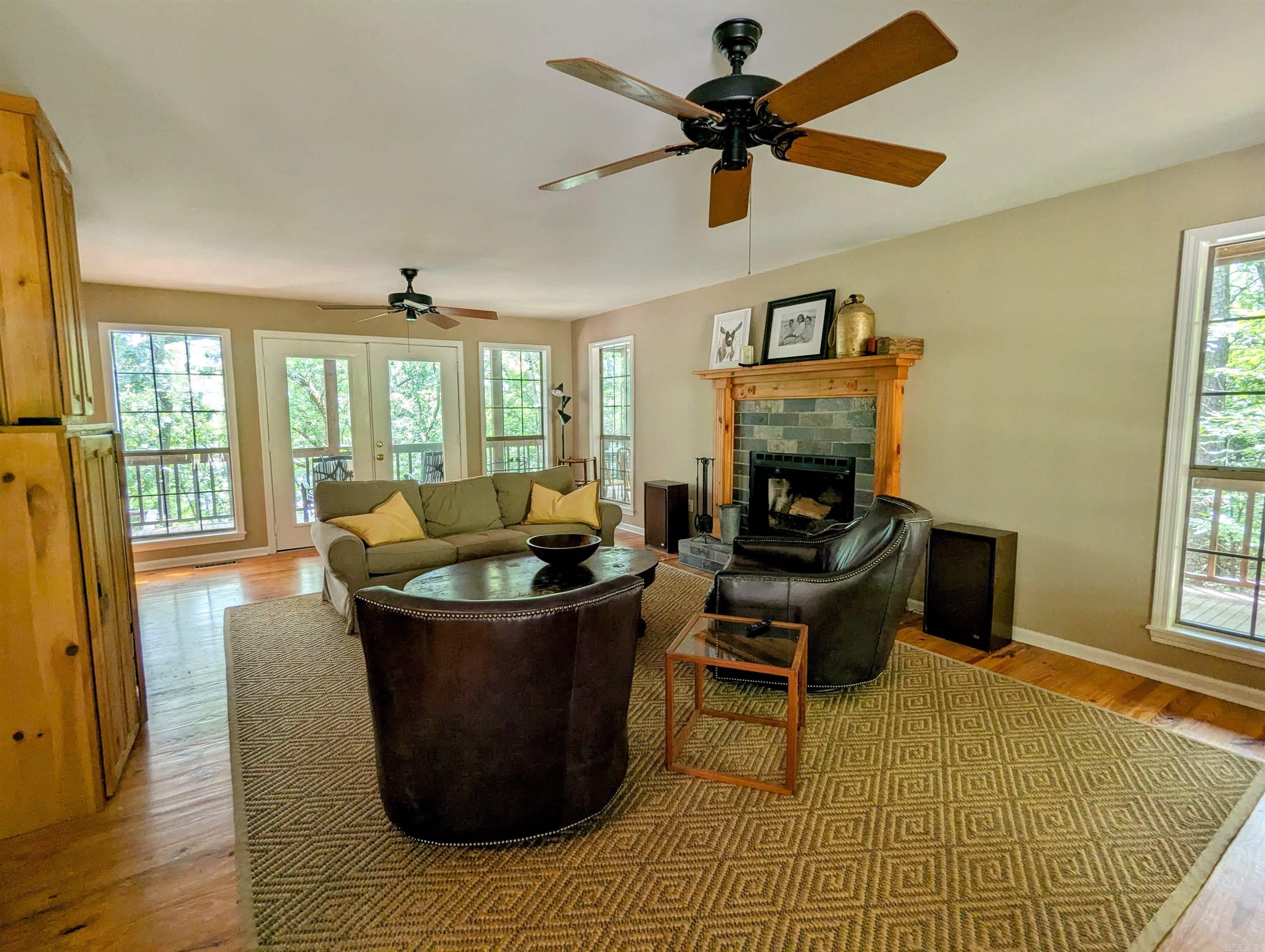 160 Lake Point Drive Quitman, AR 72131