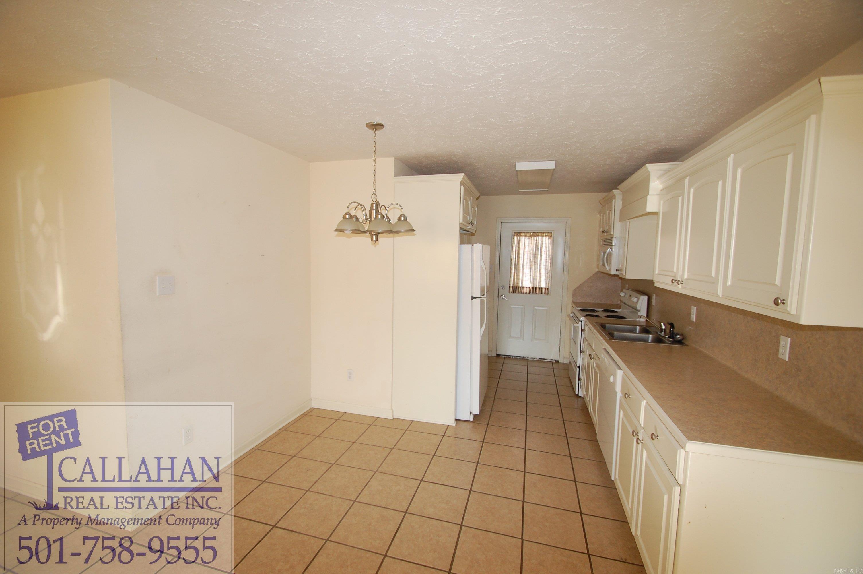 1032 Gina Circle Unit A-B  Jacksonville, AR