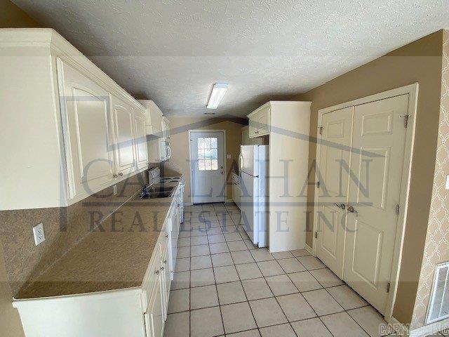 1032 Gina Circle Unit A-B  Jacksonville, AR