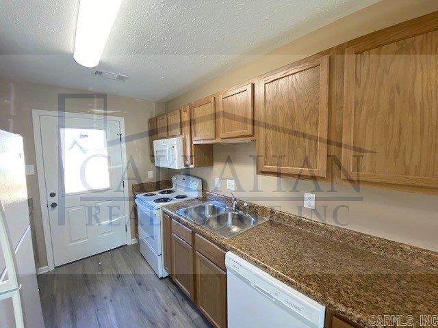 1032 Gina Circle Unit A-B  Jacksonville, AR