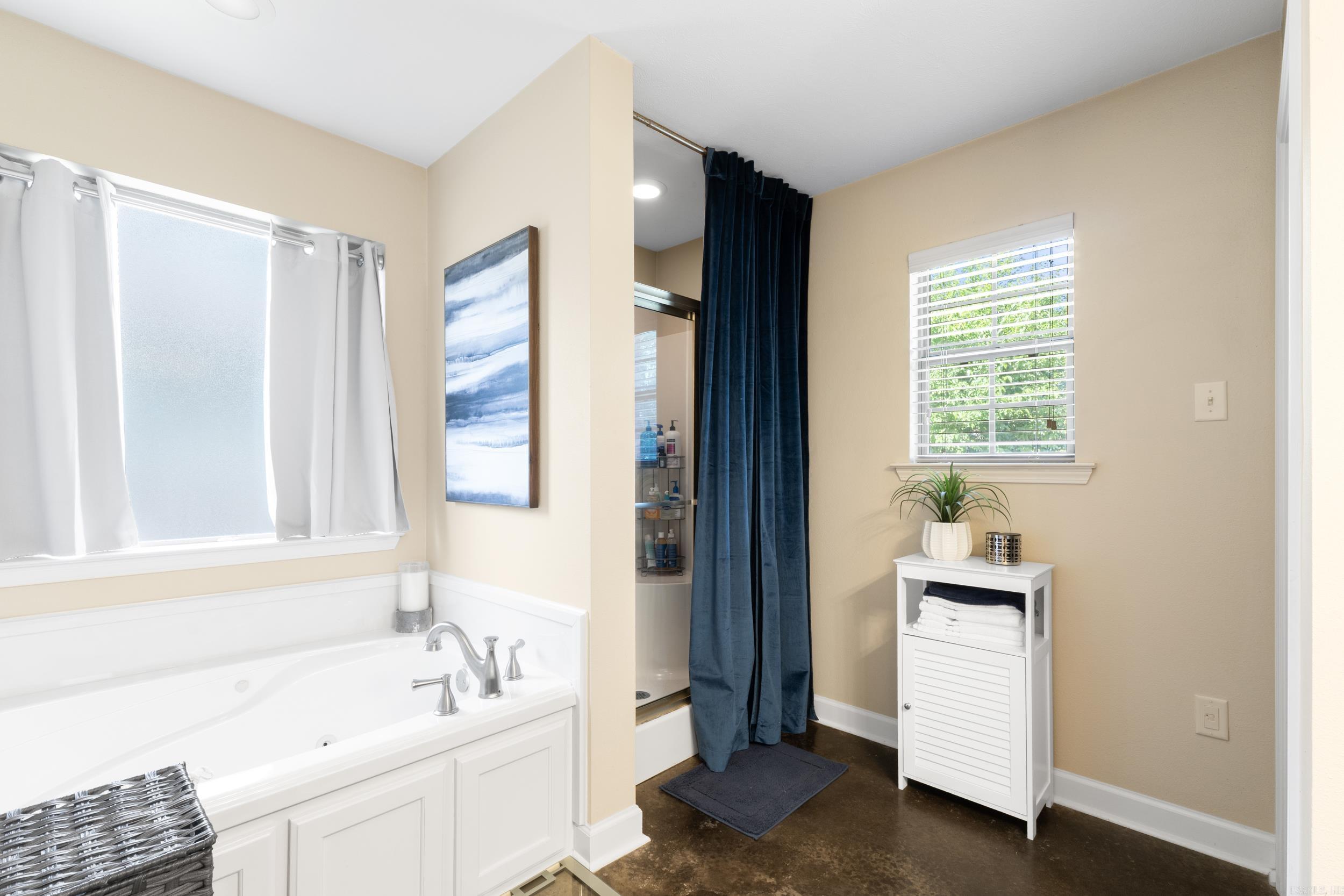 1810 Penny Conway, AR 72034