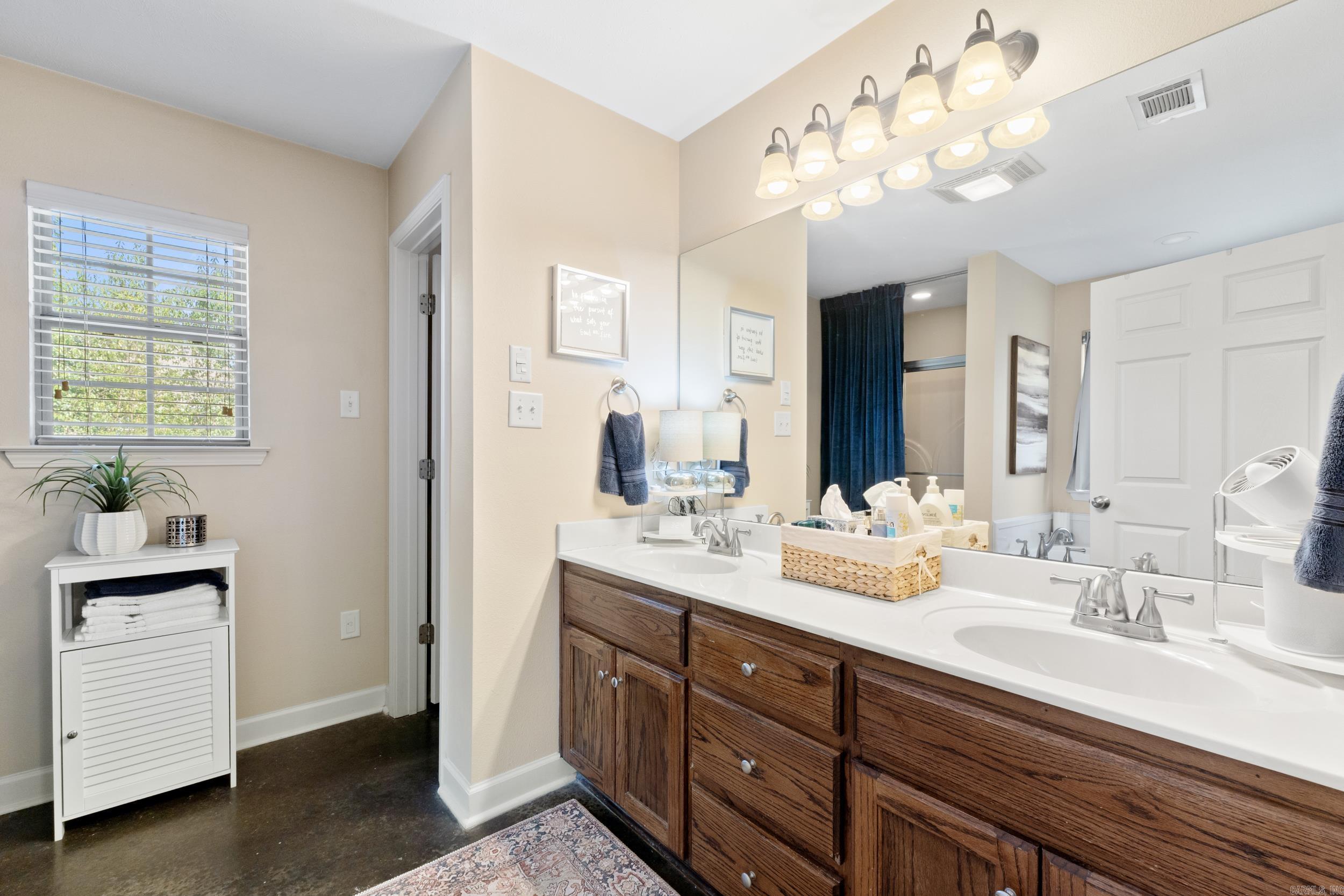 1810 Penny Conway, AR 72034