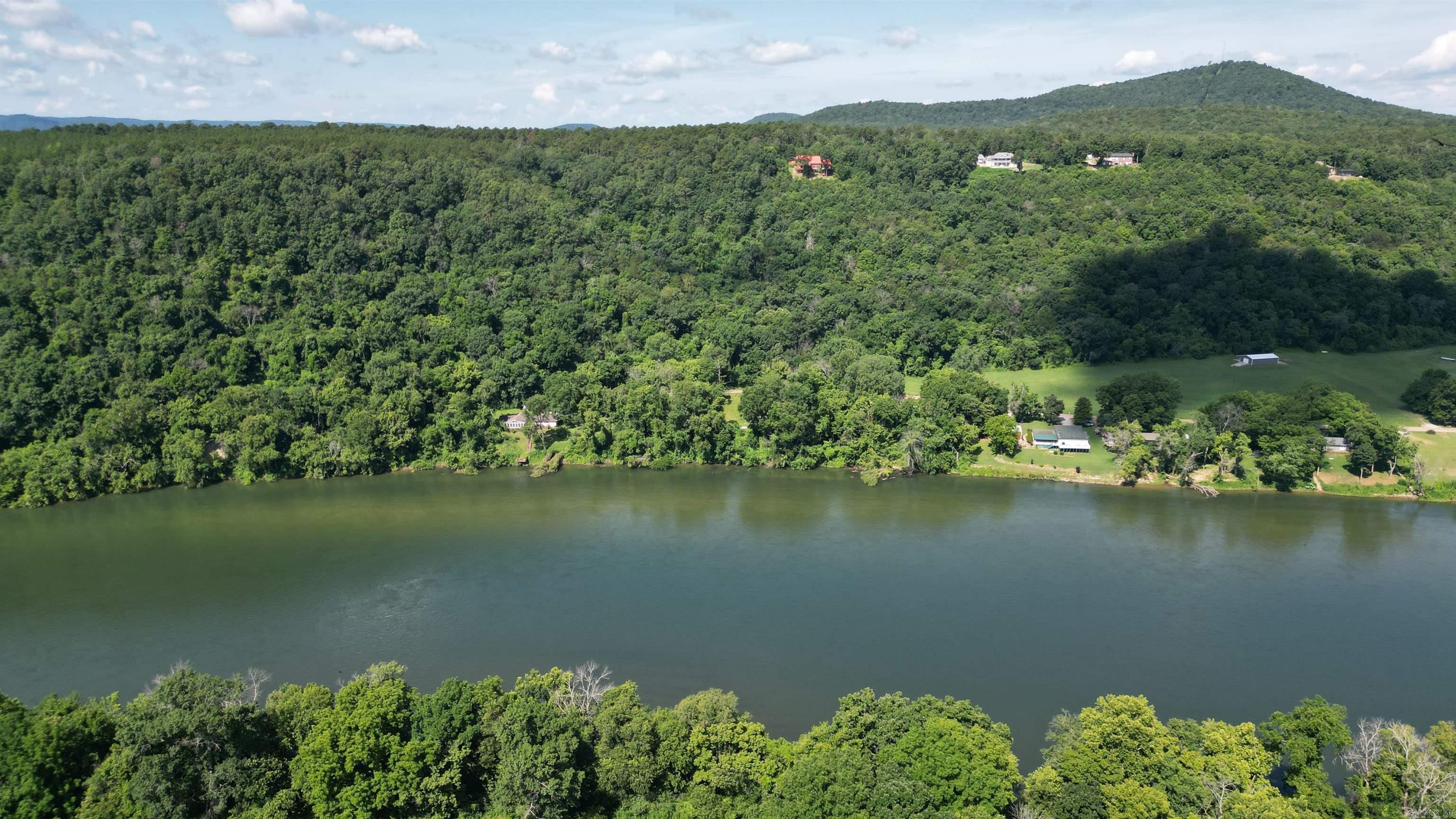 1566 Riverview Drive  Norfork, AR