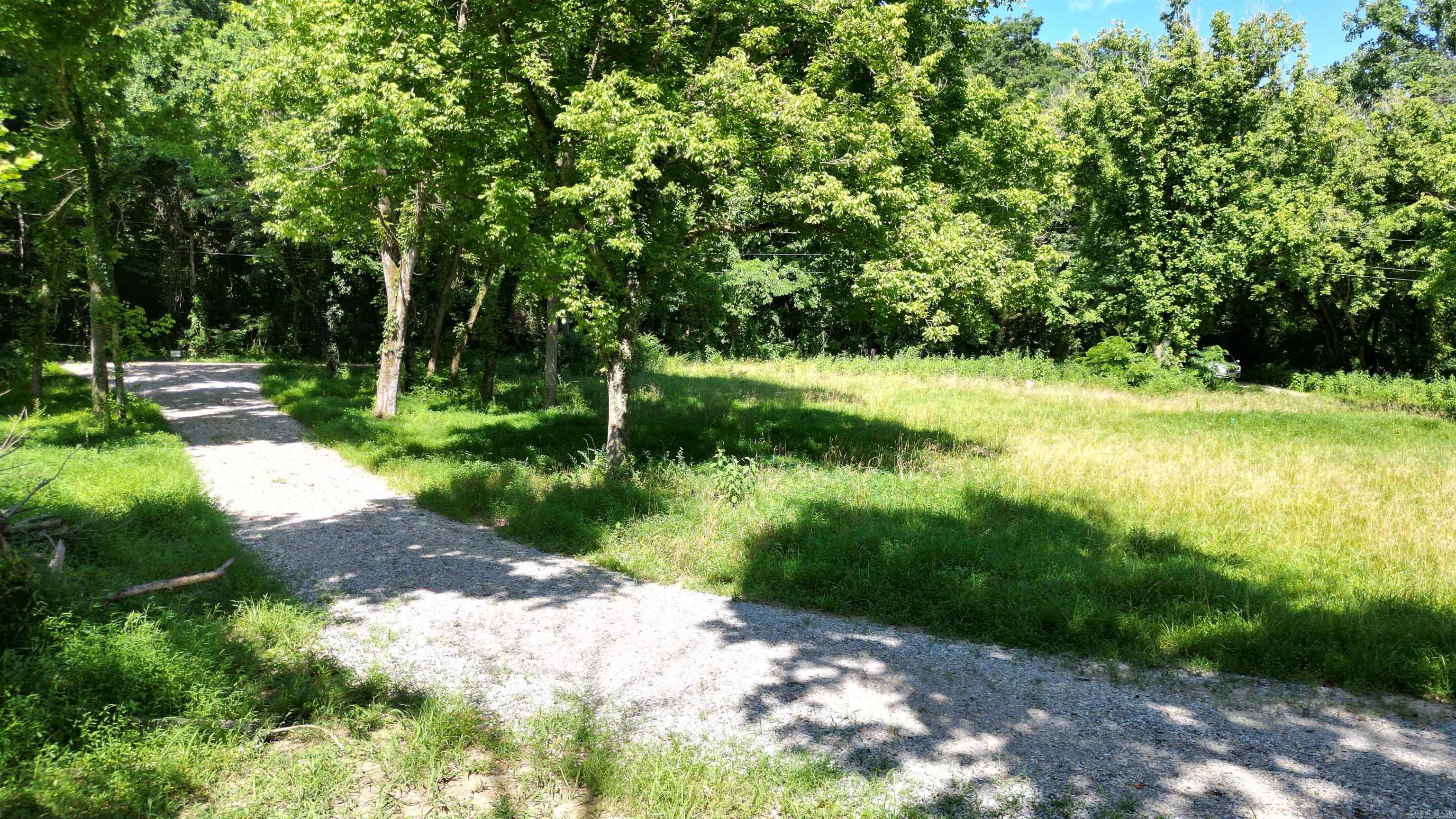 1566 Riverview Drive  Norfork, AR