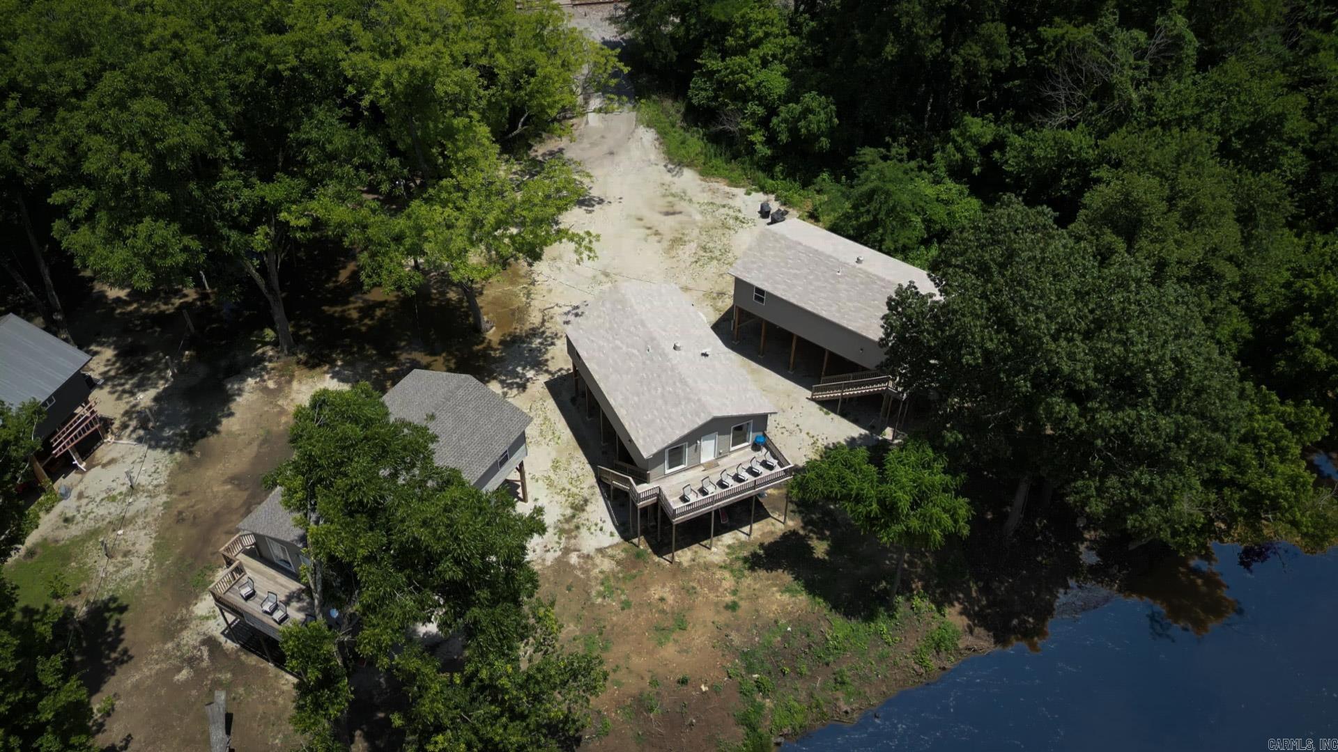 765,767, 769 N Riverside  Hardy, AR