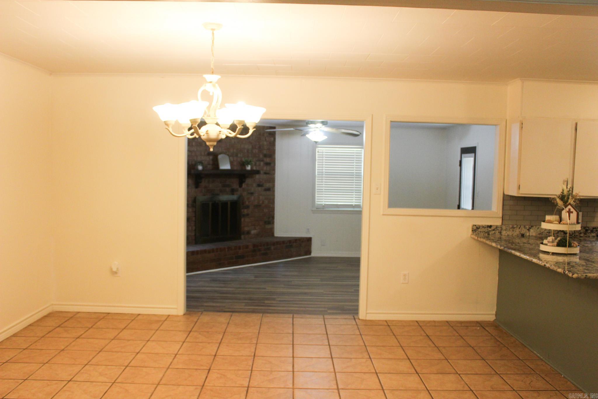 102 S Ella  Searcy, AR