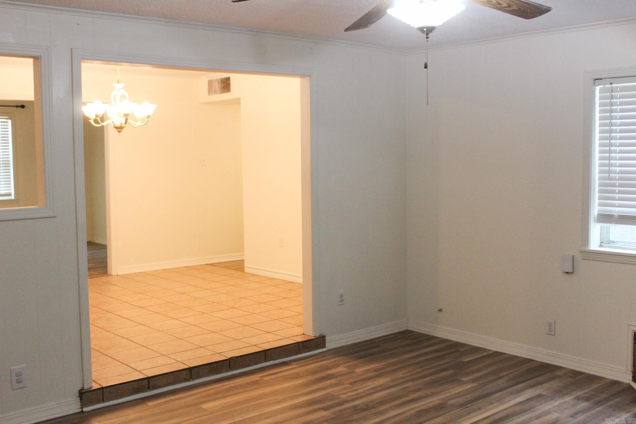 102 S Ella  Searcy, AR