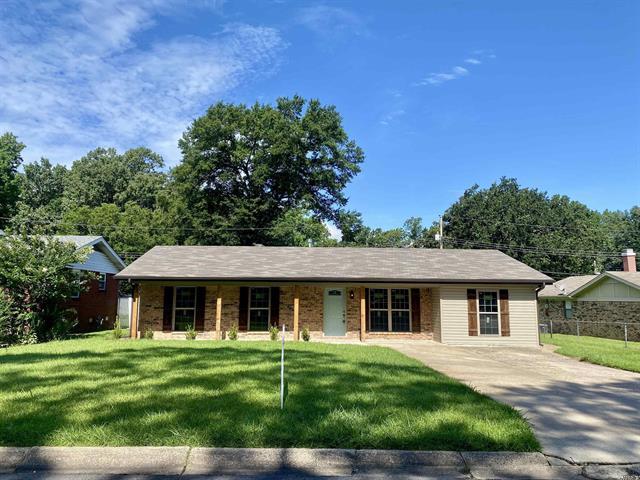 1812 N James  Jacksonville, AR
