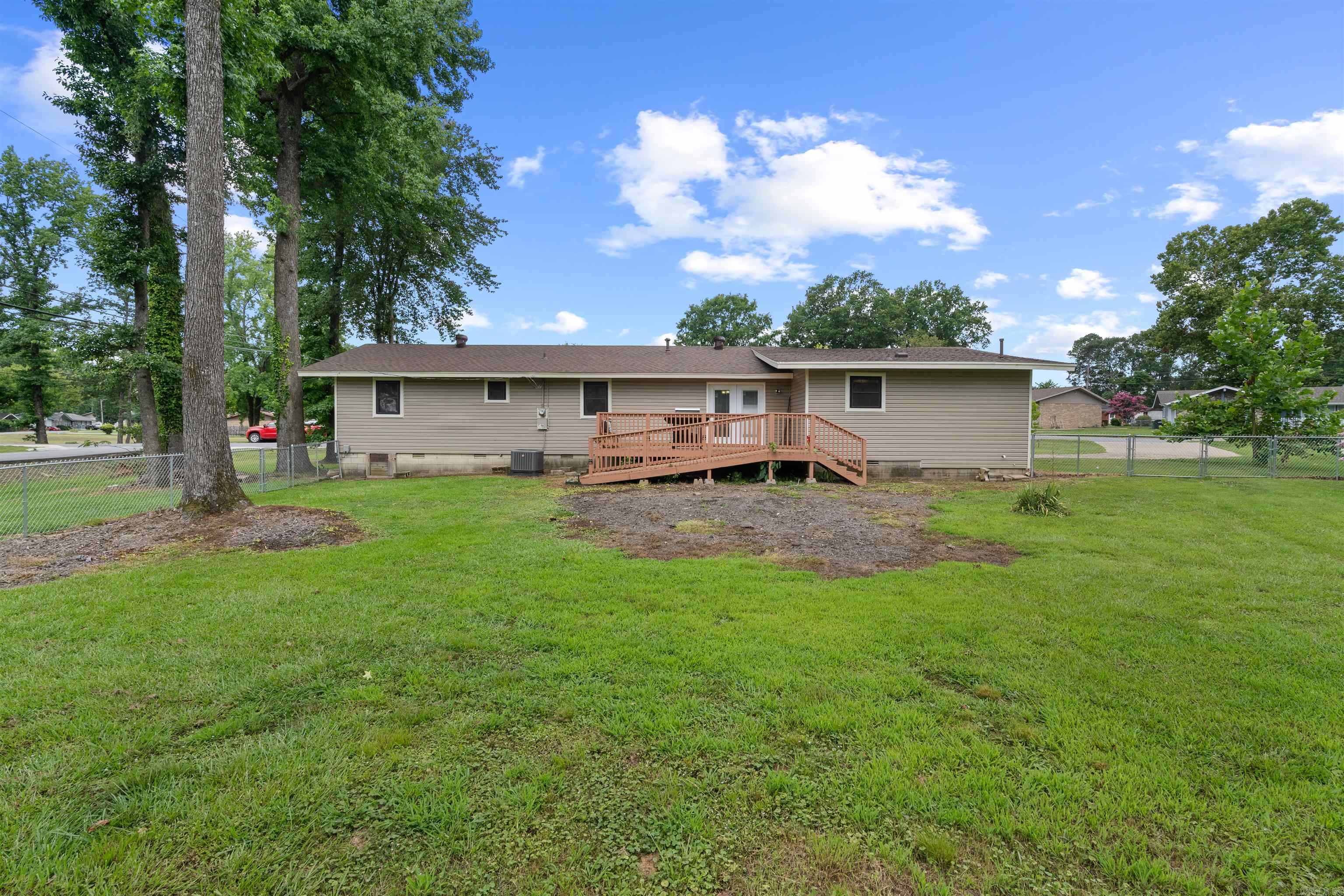 31 Deerfield  Sherwood, AR