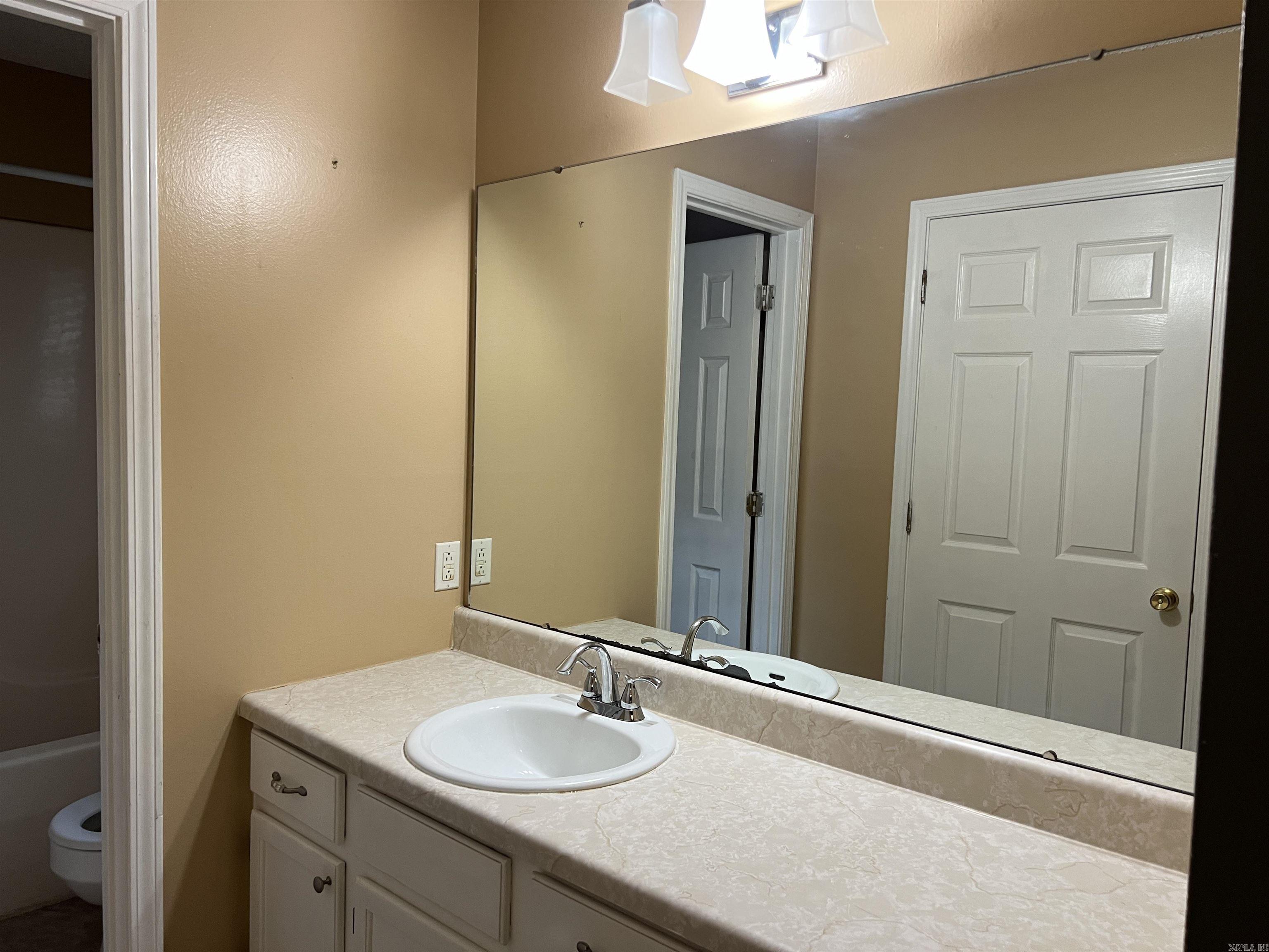 718 Cara Jane  Redfield, AR