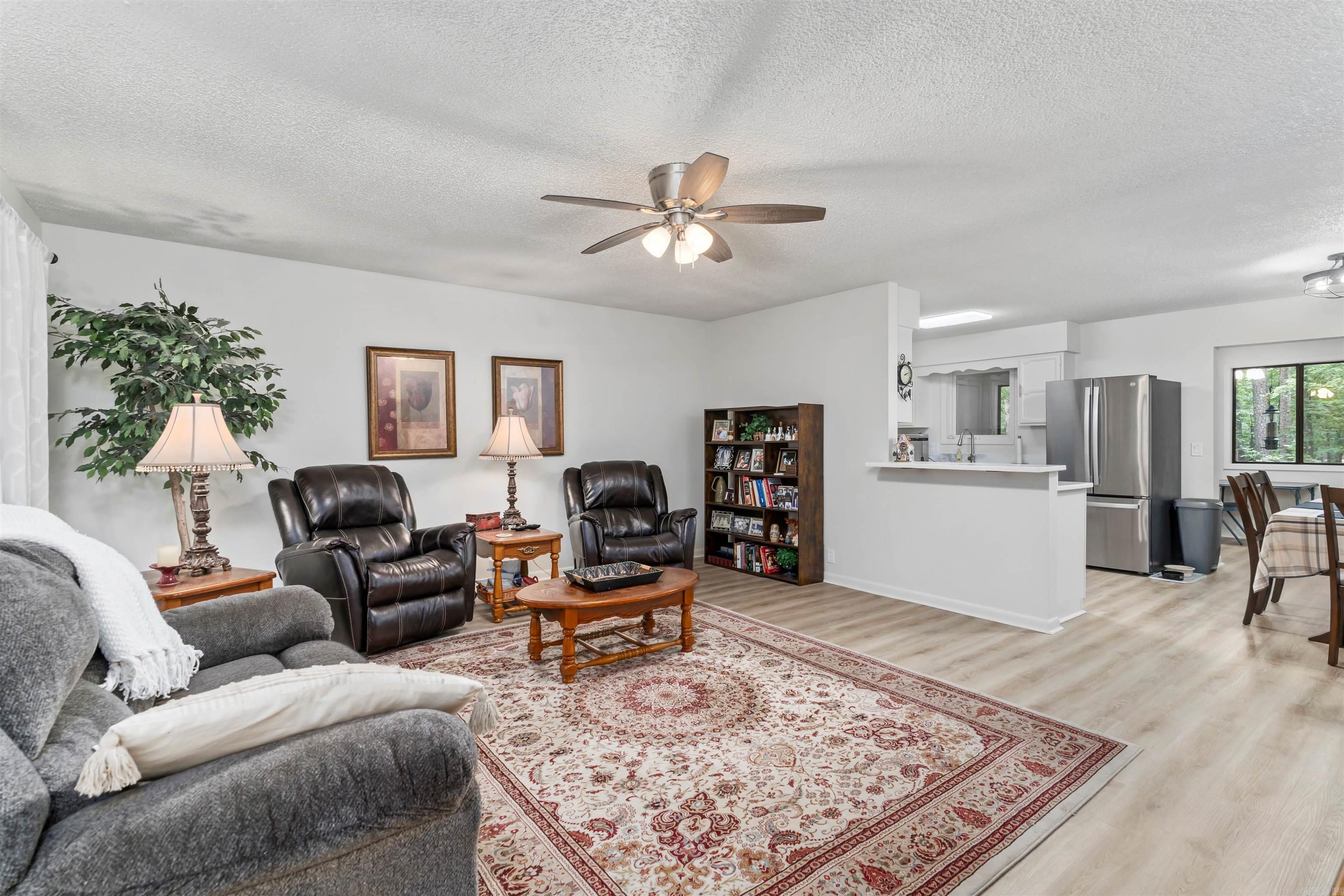 8 Larraga Way Hot Springs Village, AR 71909-2501