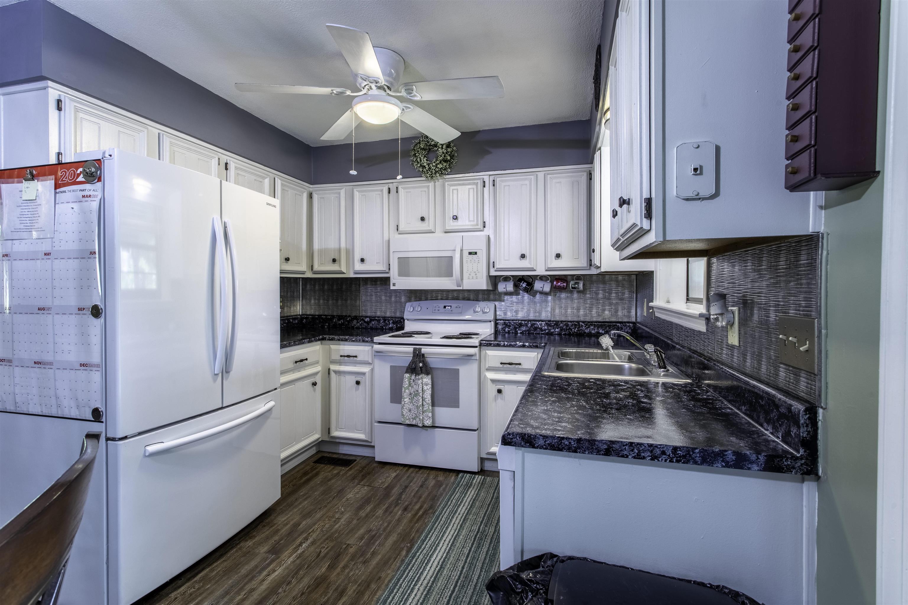 1322 Hummingbird  Horseshoe Bend, AR