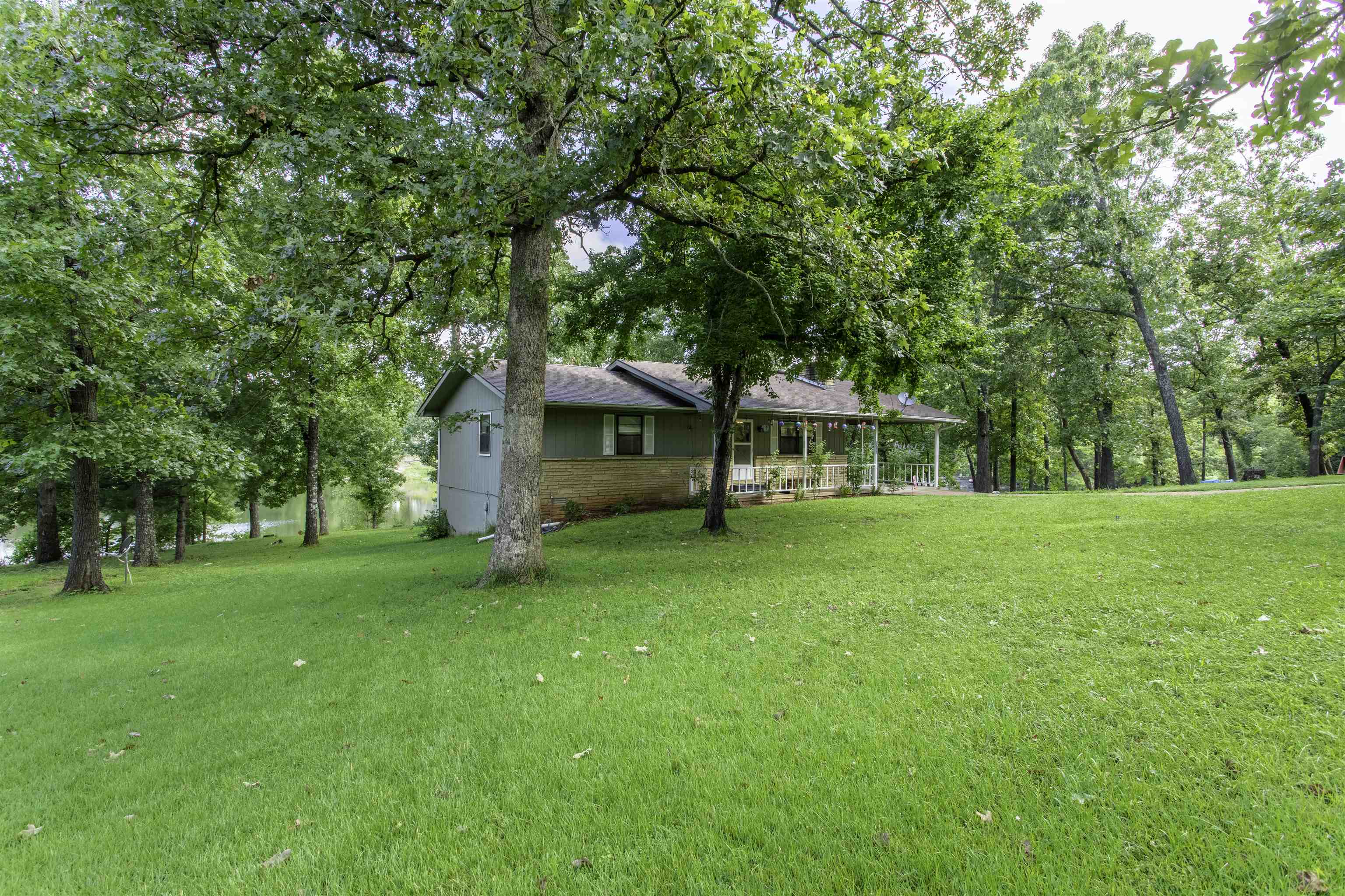 1322 Hummingbird  Horseshoe Bend, AR