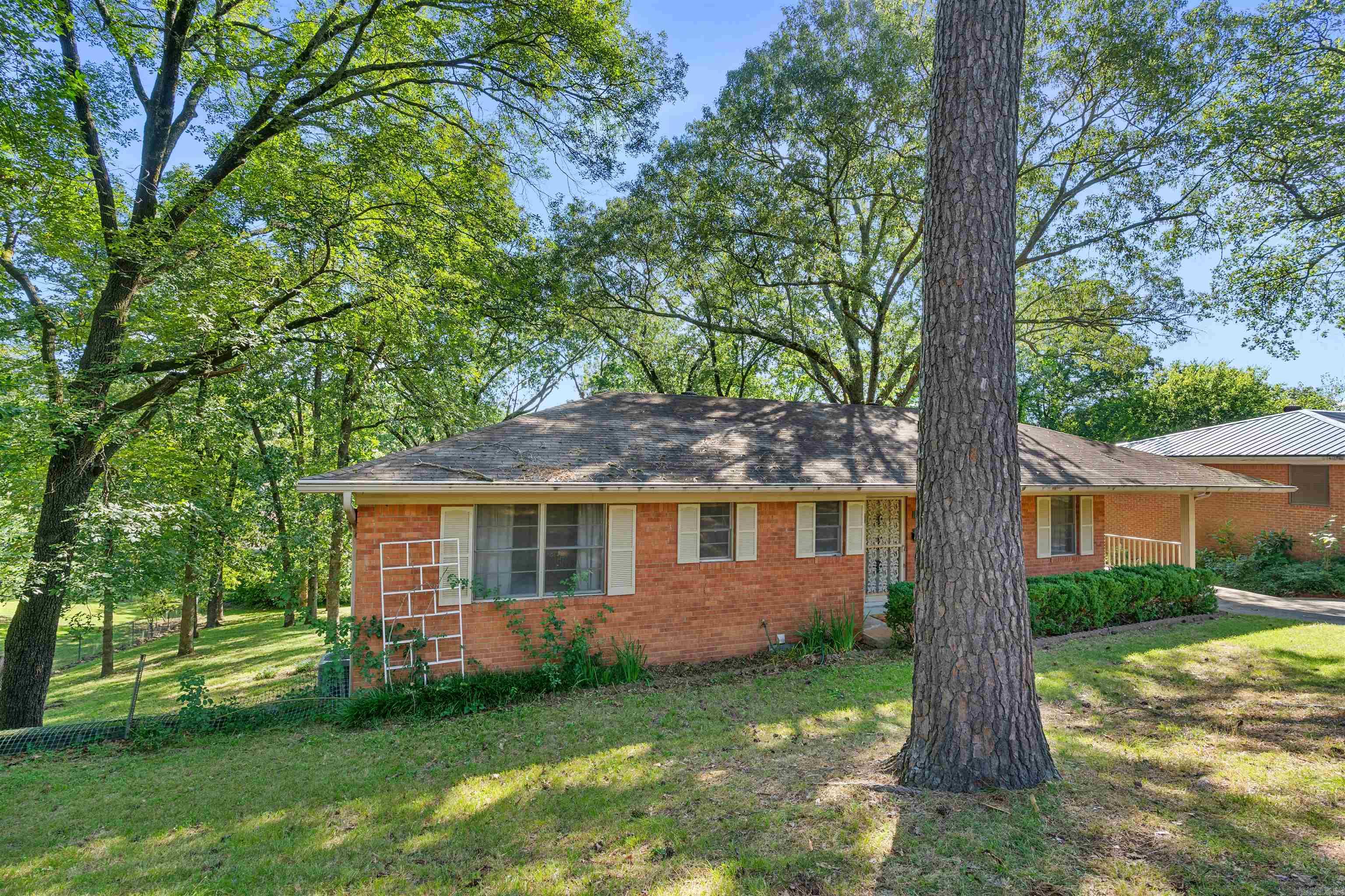 901 E H Avenue North Little Rock, AR 72116-8223