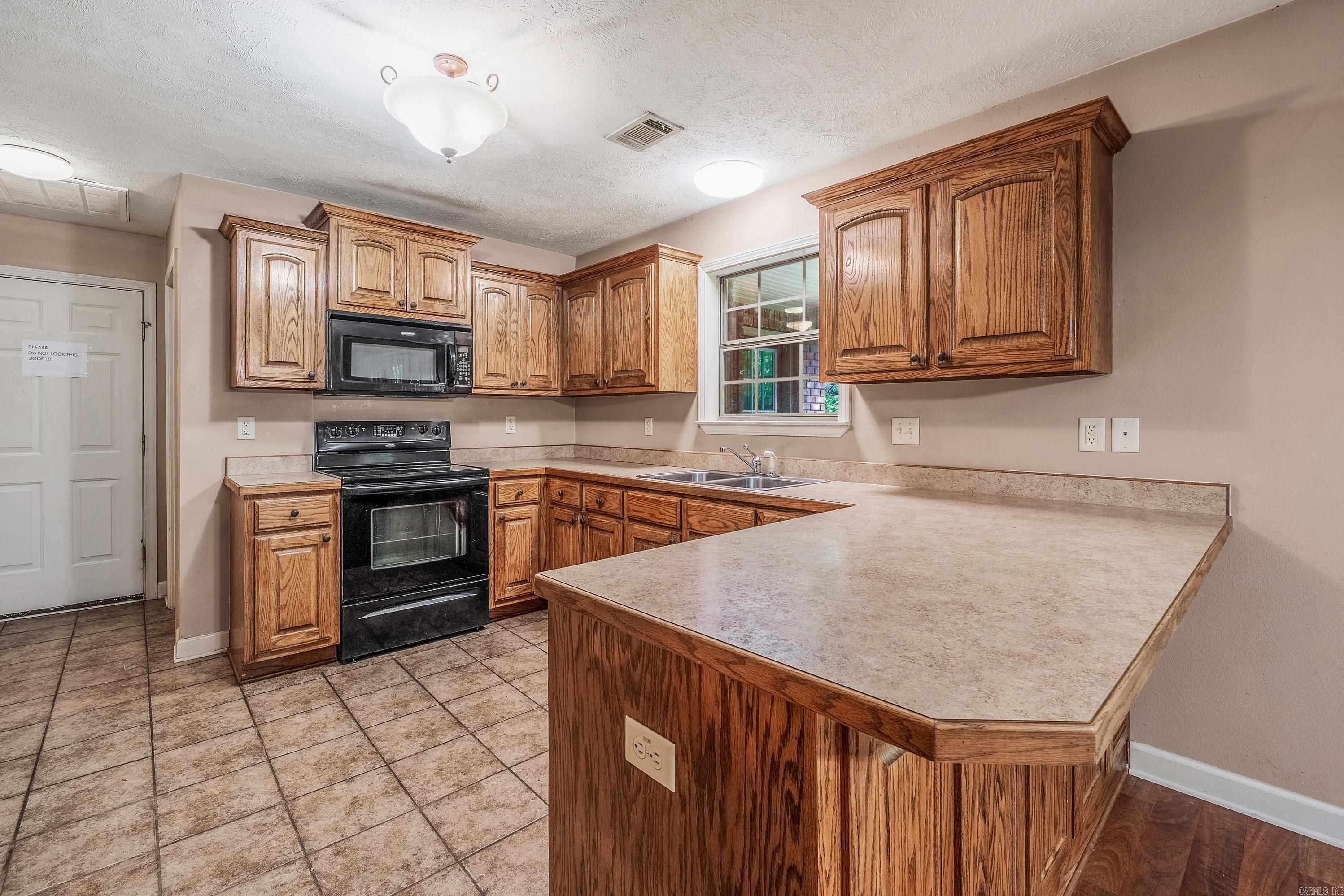 23 Arnoldsburg Conway, AR 72032