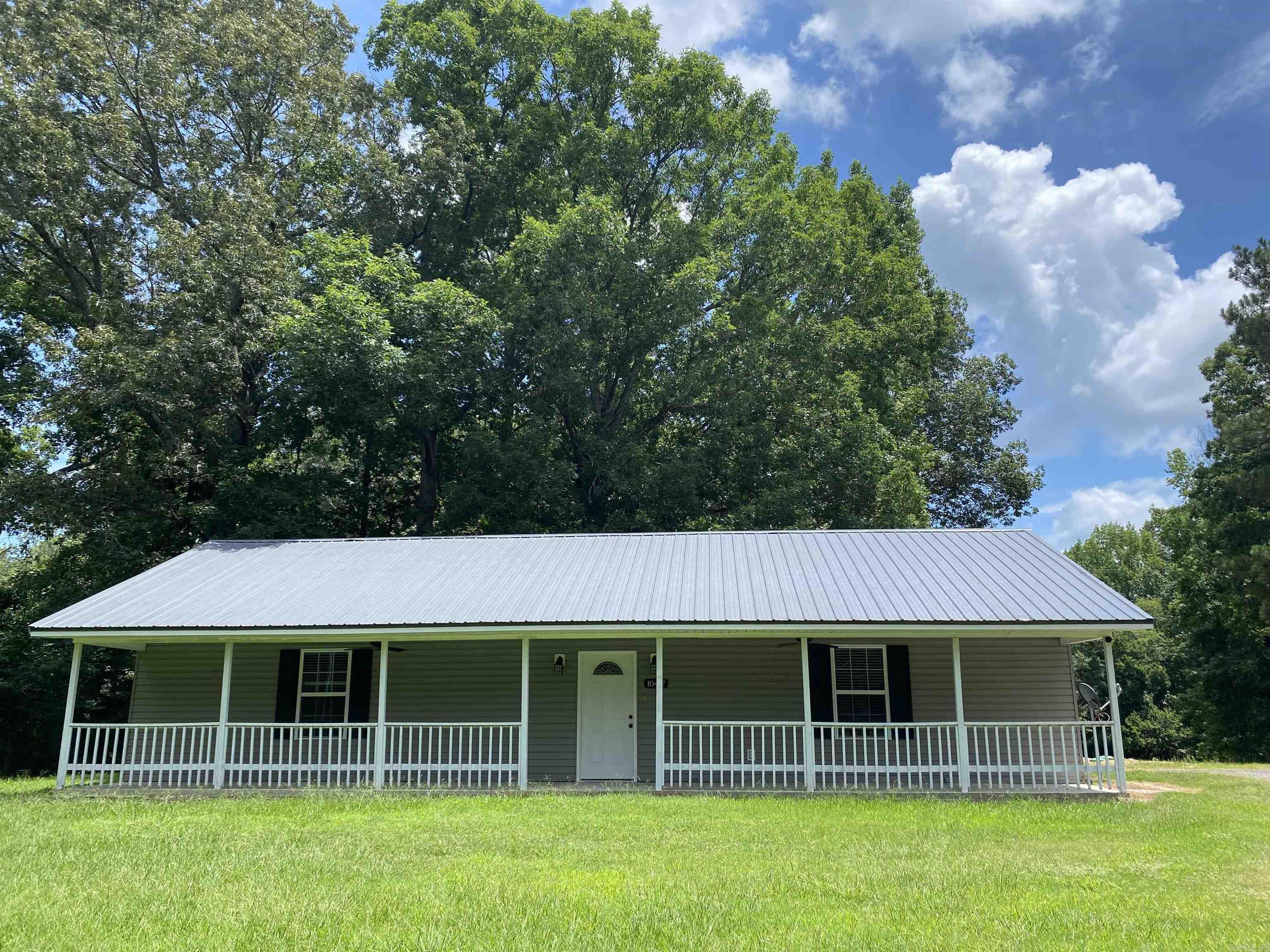 10417 Dollarway Road