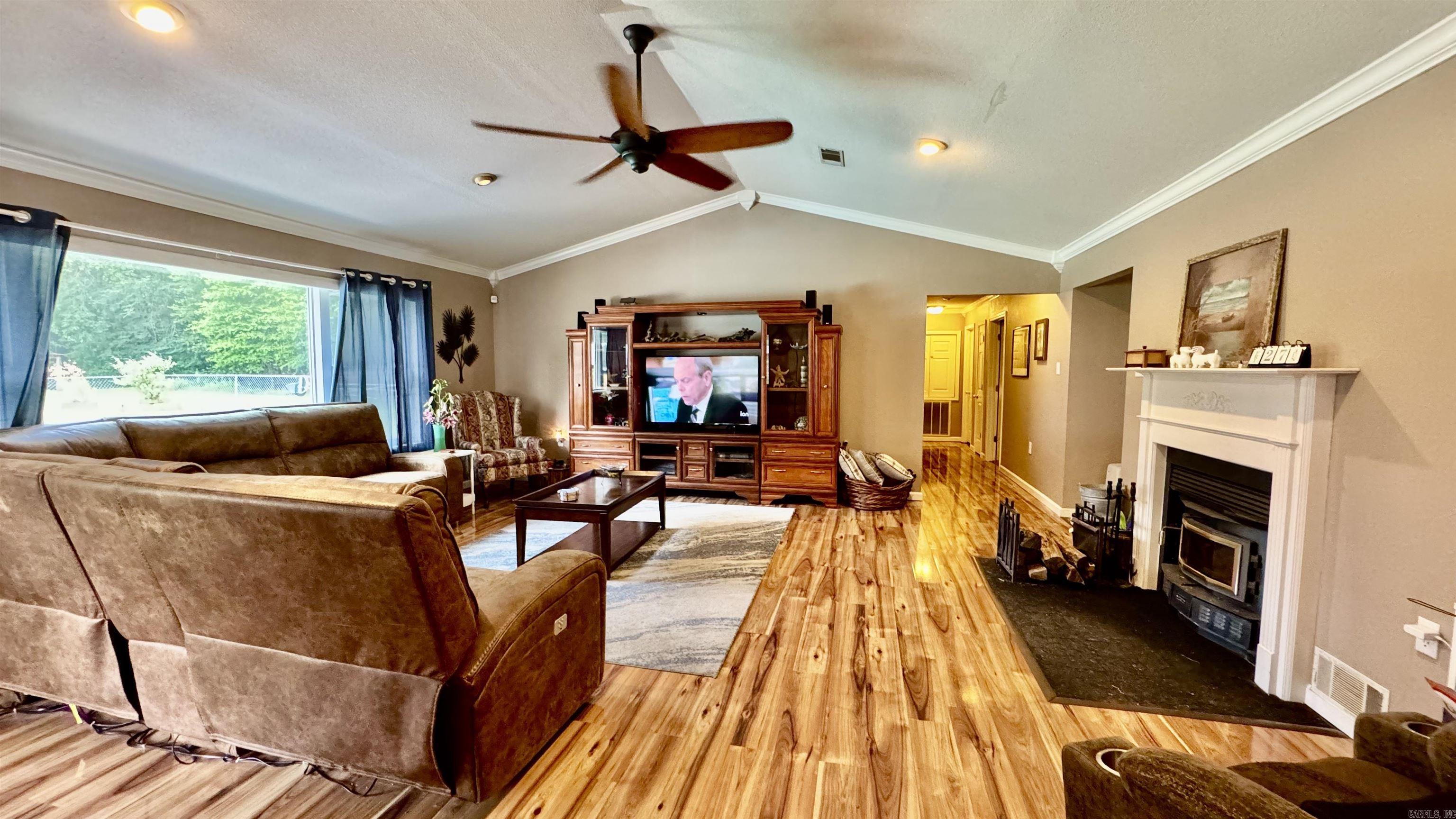 5 Park St. Mayflower, AR 72106