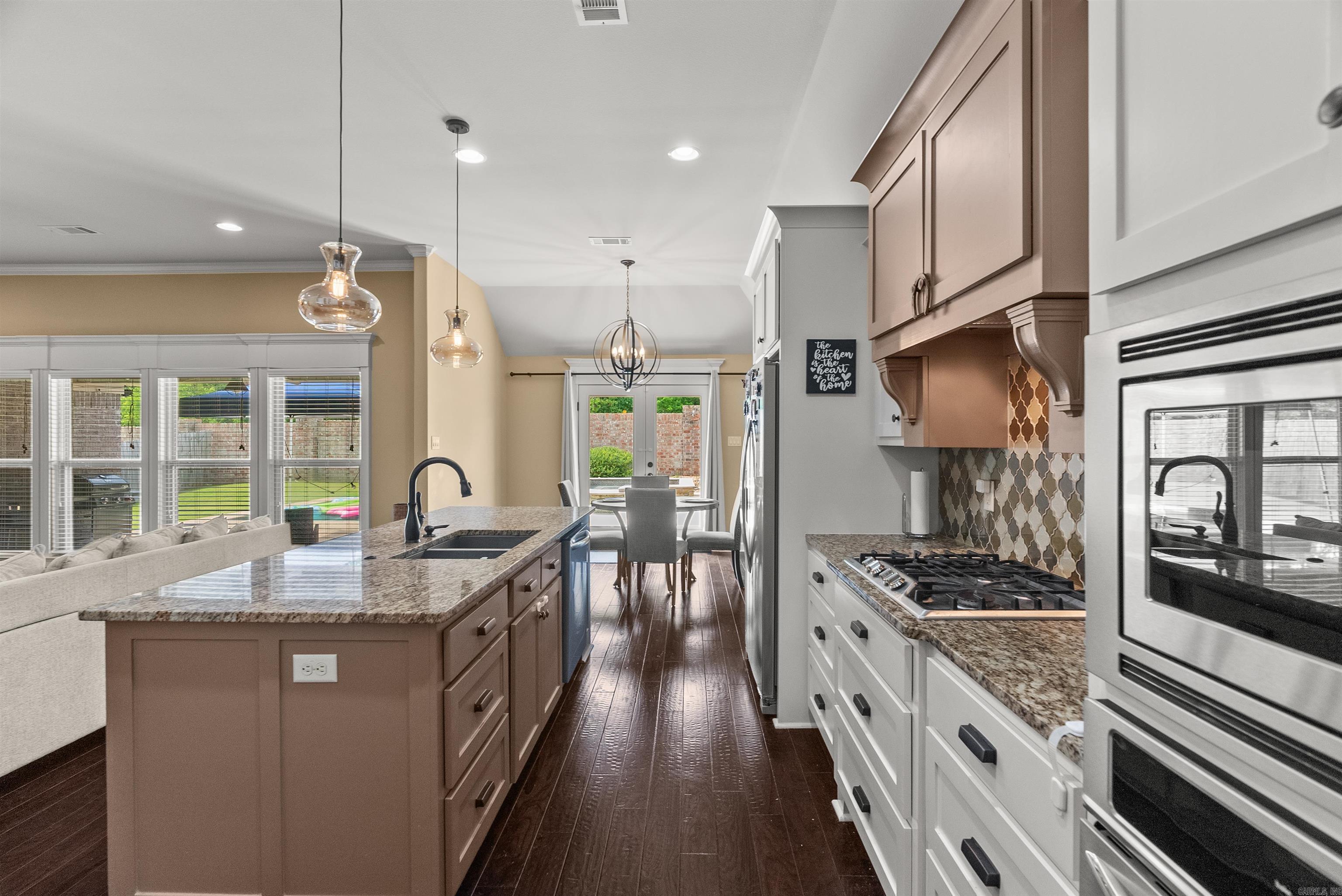 9233 Meadow Gardens Circle Sherwood, AR 72120