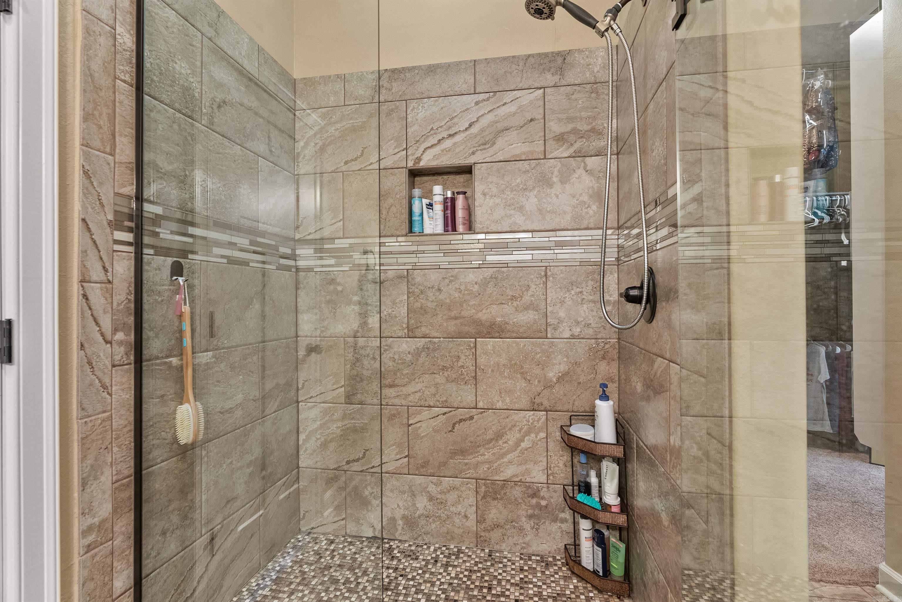9233 Meadow Gardens Circle Sherwood, AR 72120