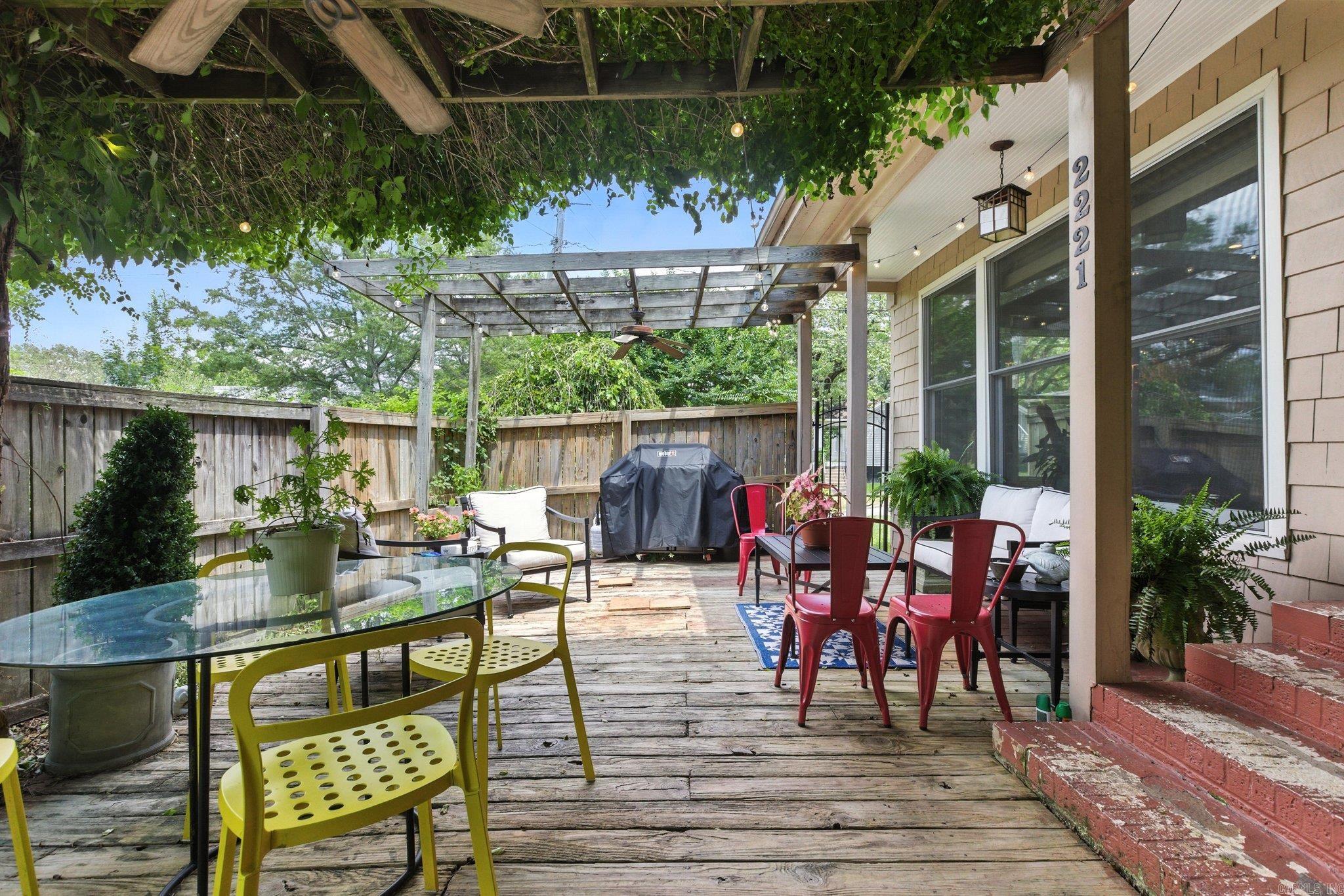 2221 Kavanaugh  Little Rock, AR