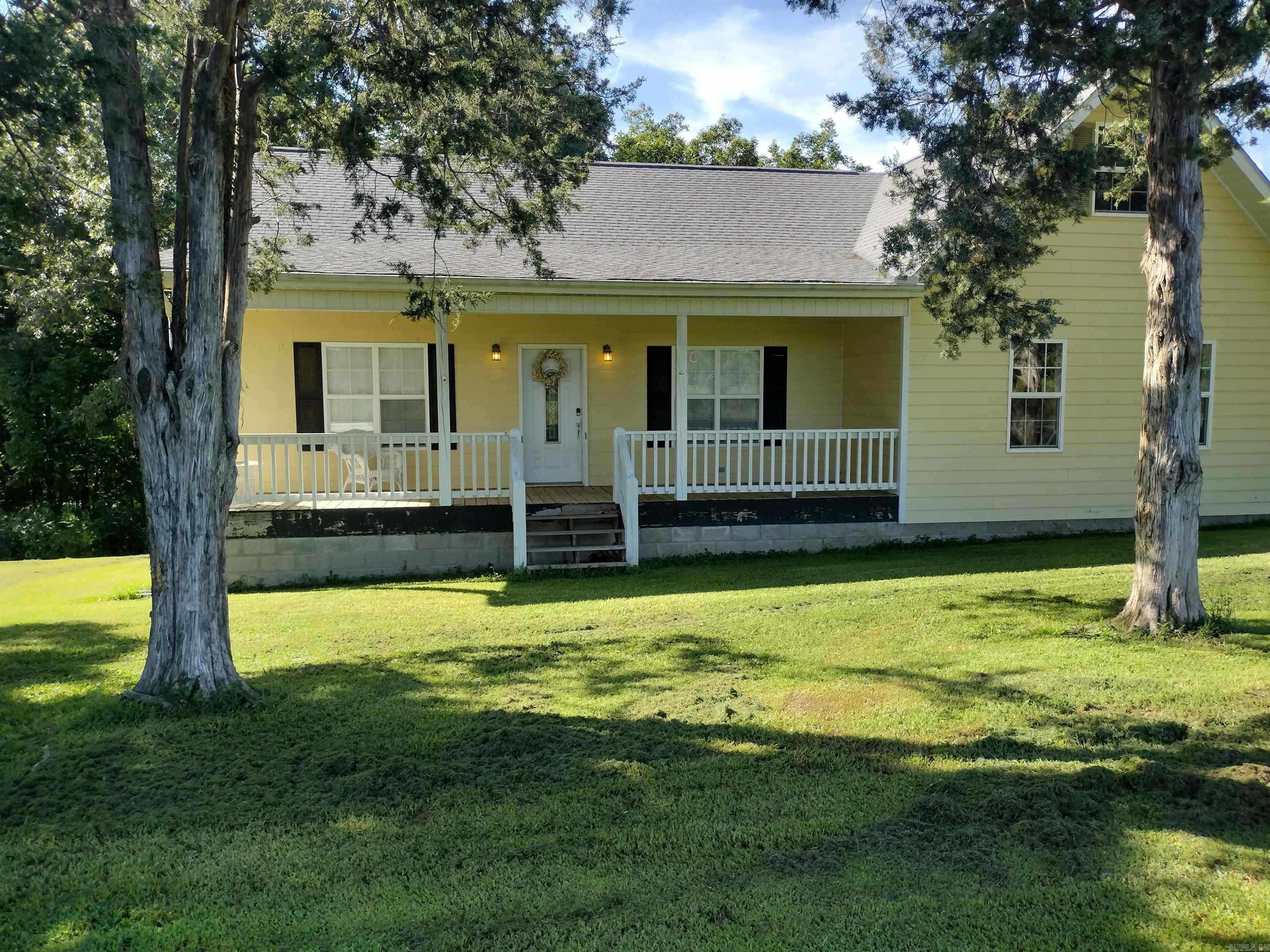 109 Green Meadows Mountain View, AR 72560