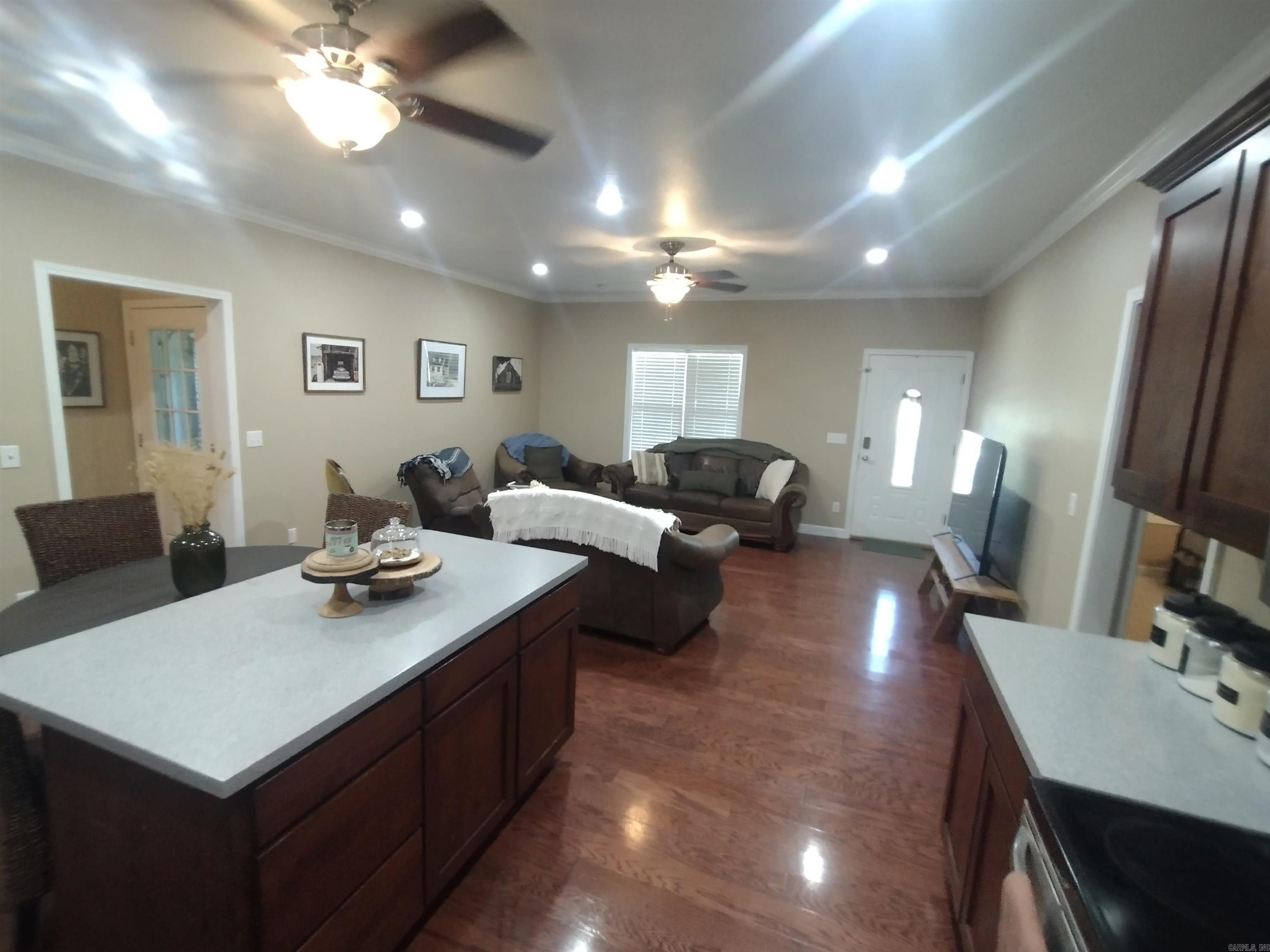 109 Green Meadows Mountain View, AR 72560