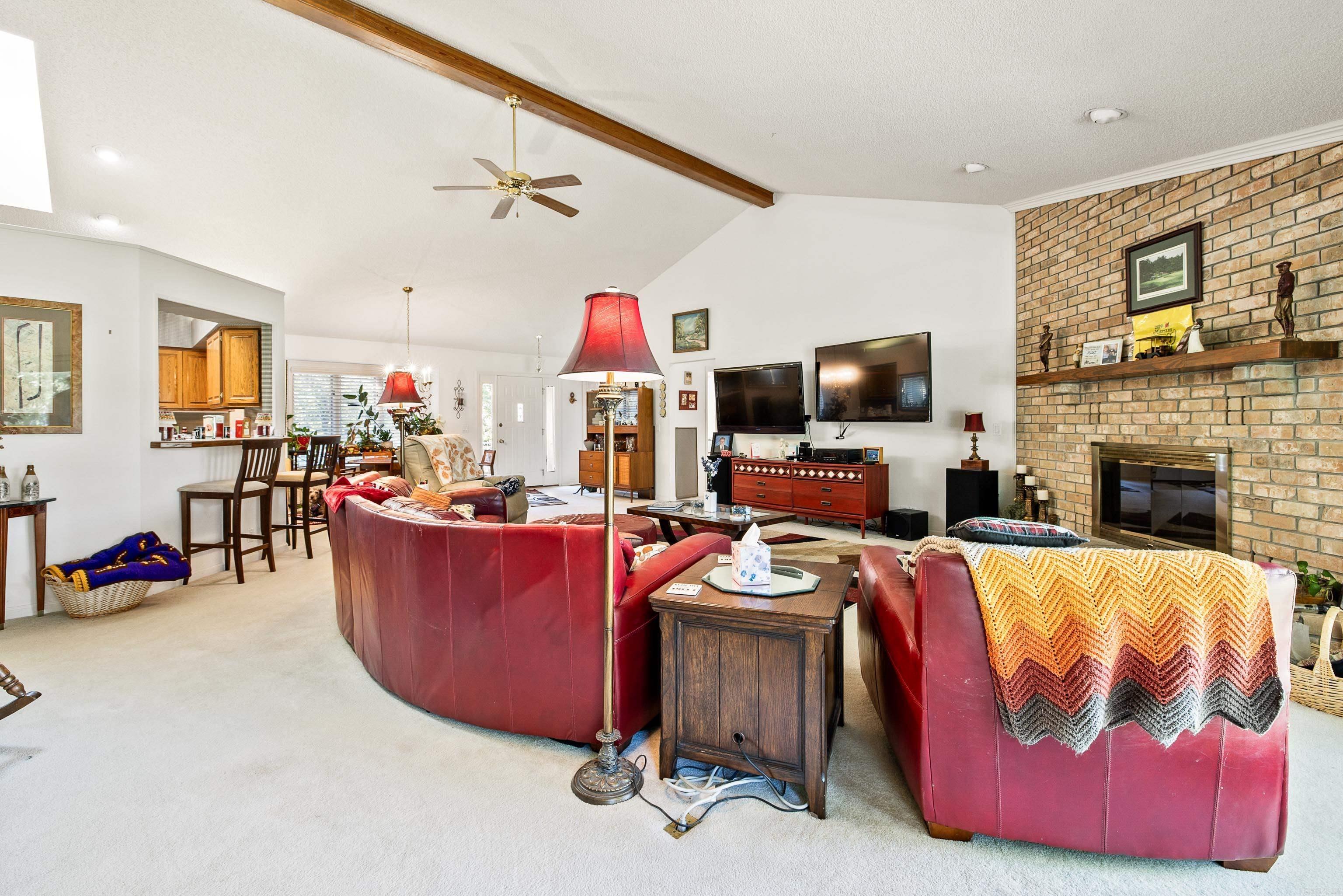 23 Realeza  Hot Springs Village, AR
