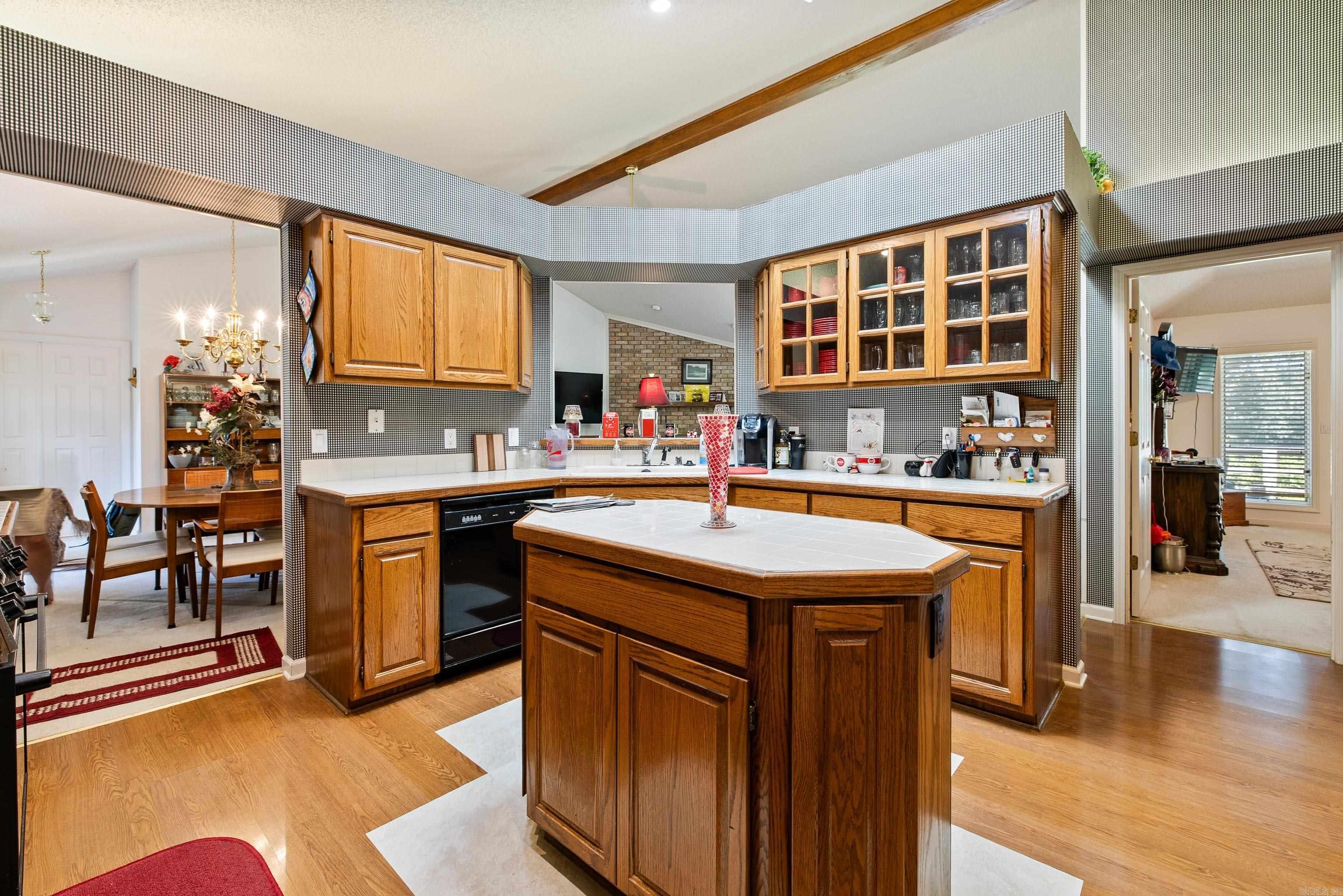 23 Realeza  Hot Springs Village, AR
