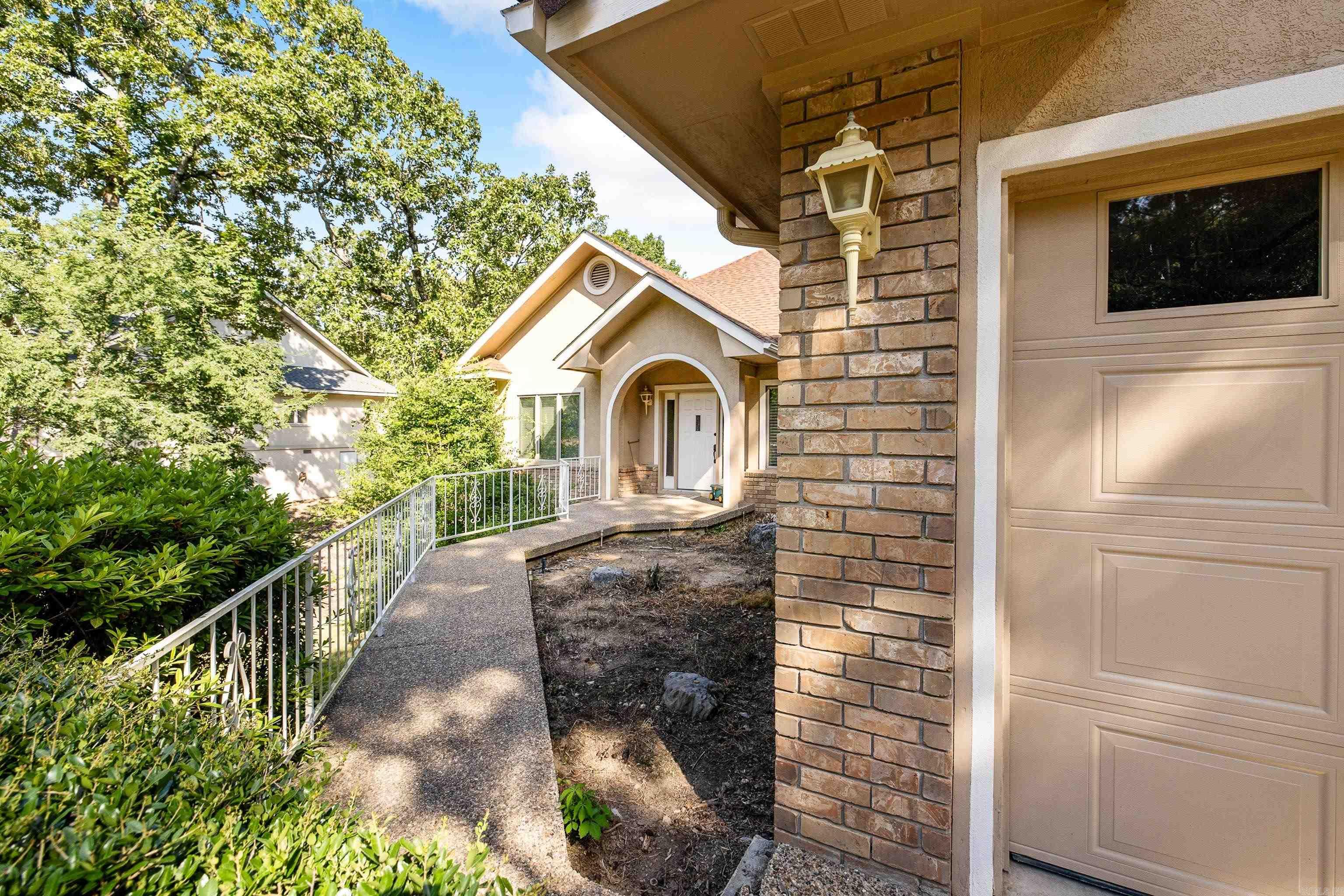 23 Realeza  Hot Springs Village, AR