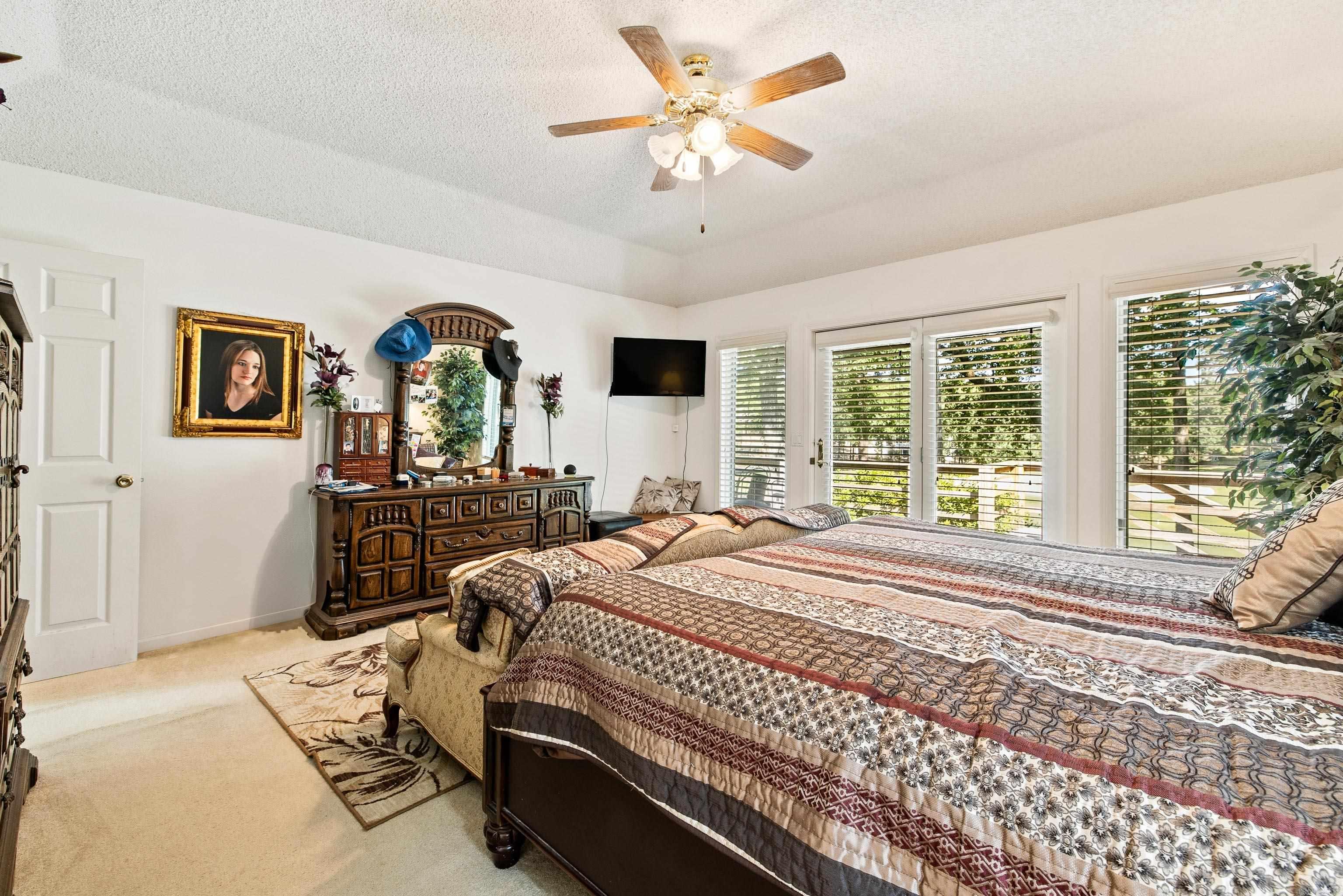23 Realeza  Hot Springs Village, AR