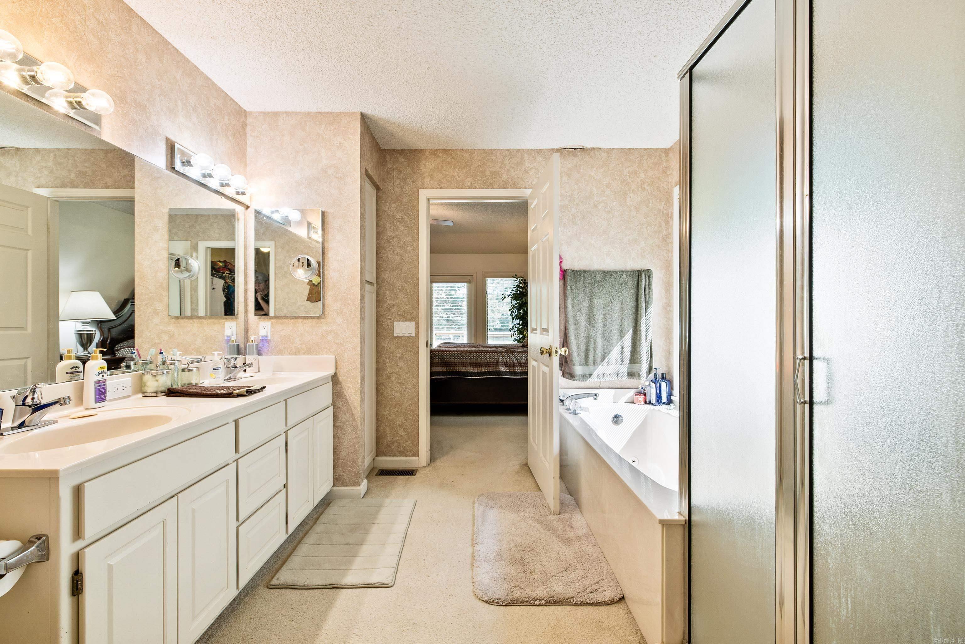 23 Realeza  Hot Springs Village, AR