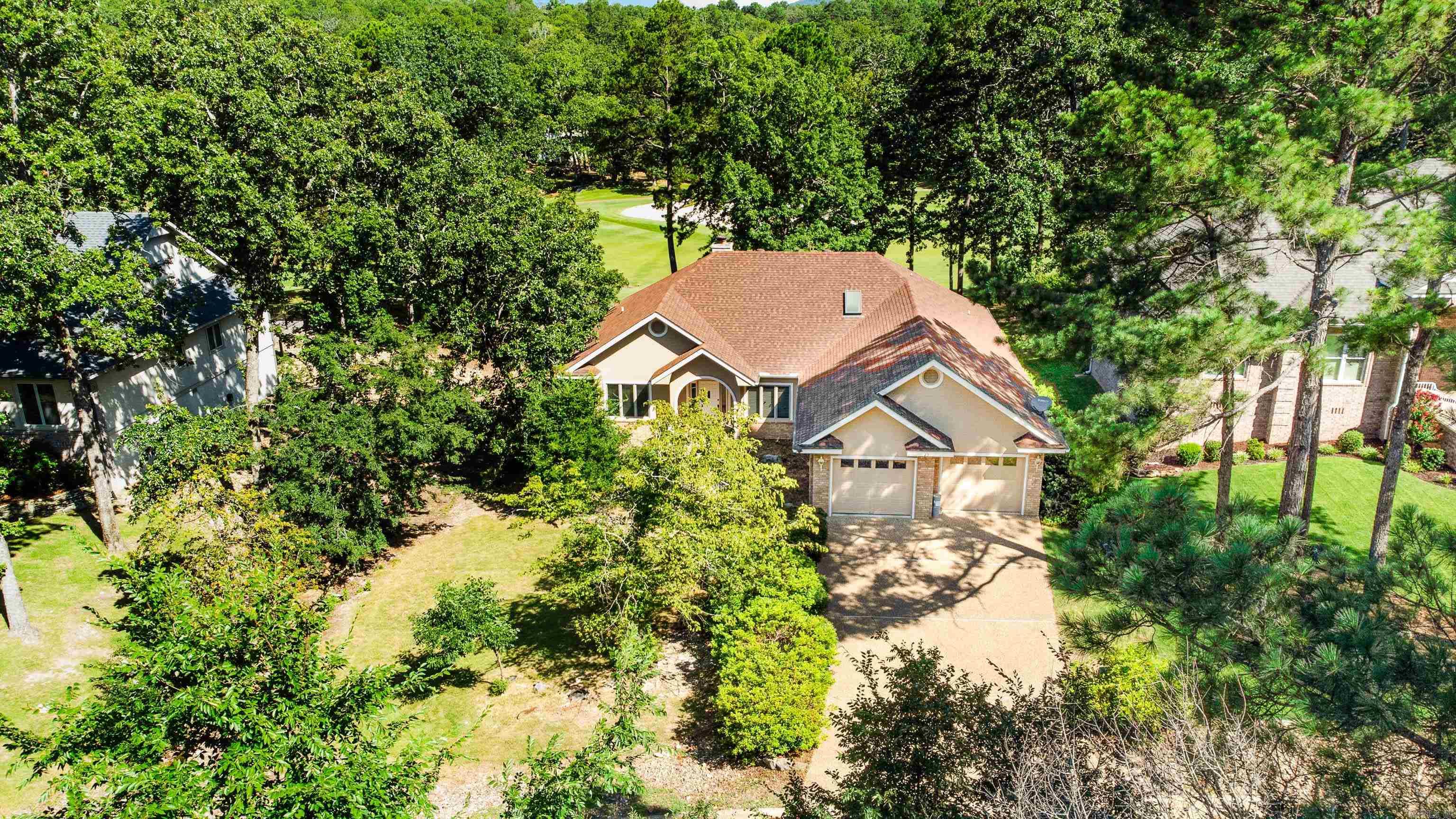 23 Realeza  Hot Springs Village, AR