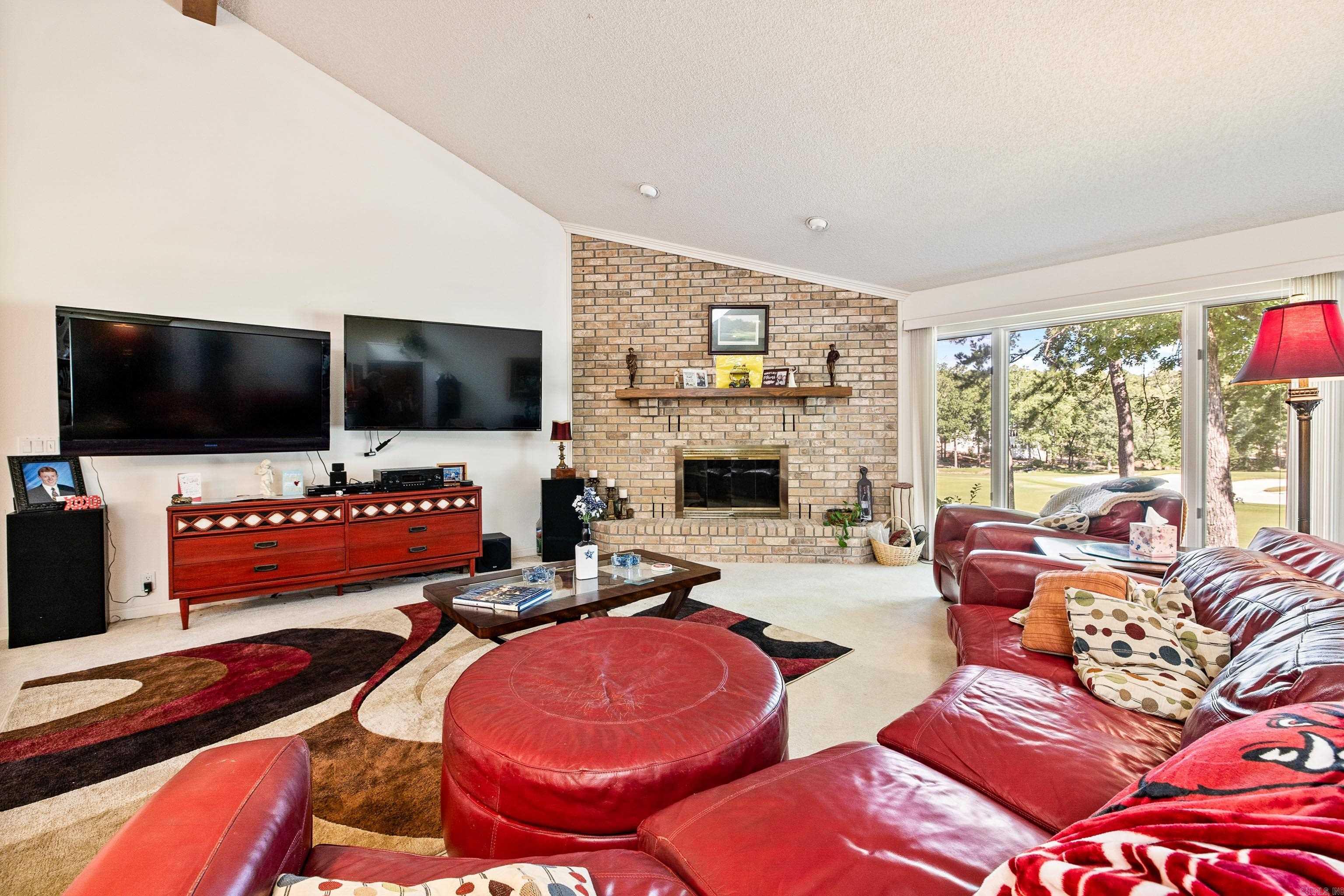 23 Realeza  Hot Springs Village, AR
