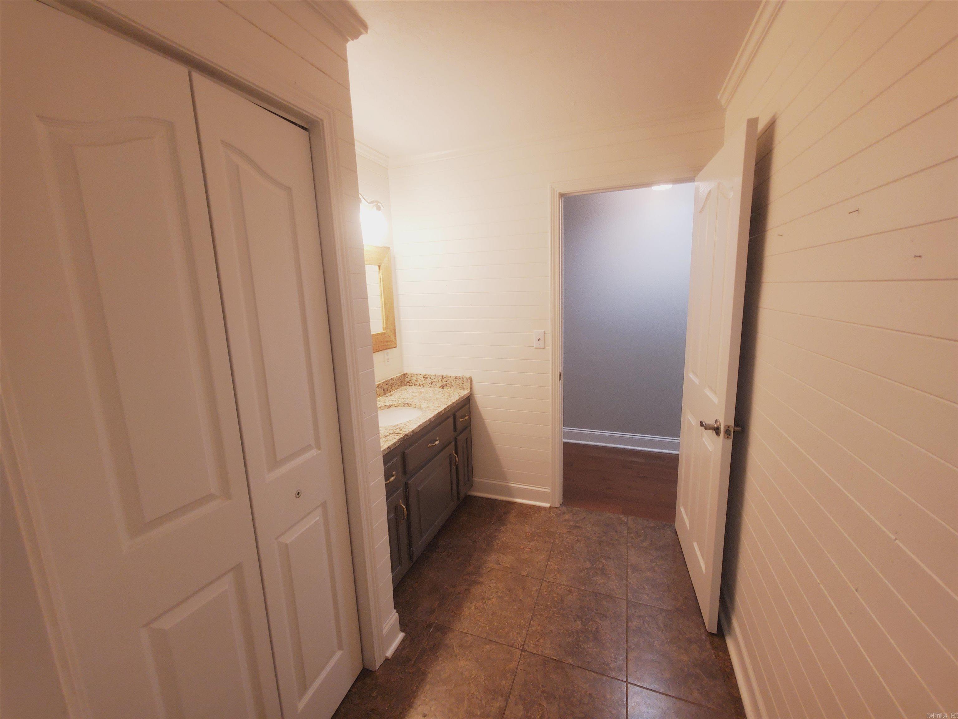 452 Pine Tree Lane Piggott, AR 72454