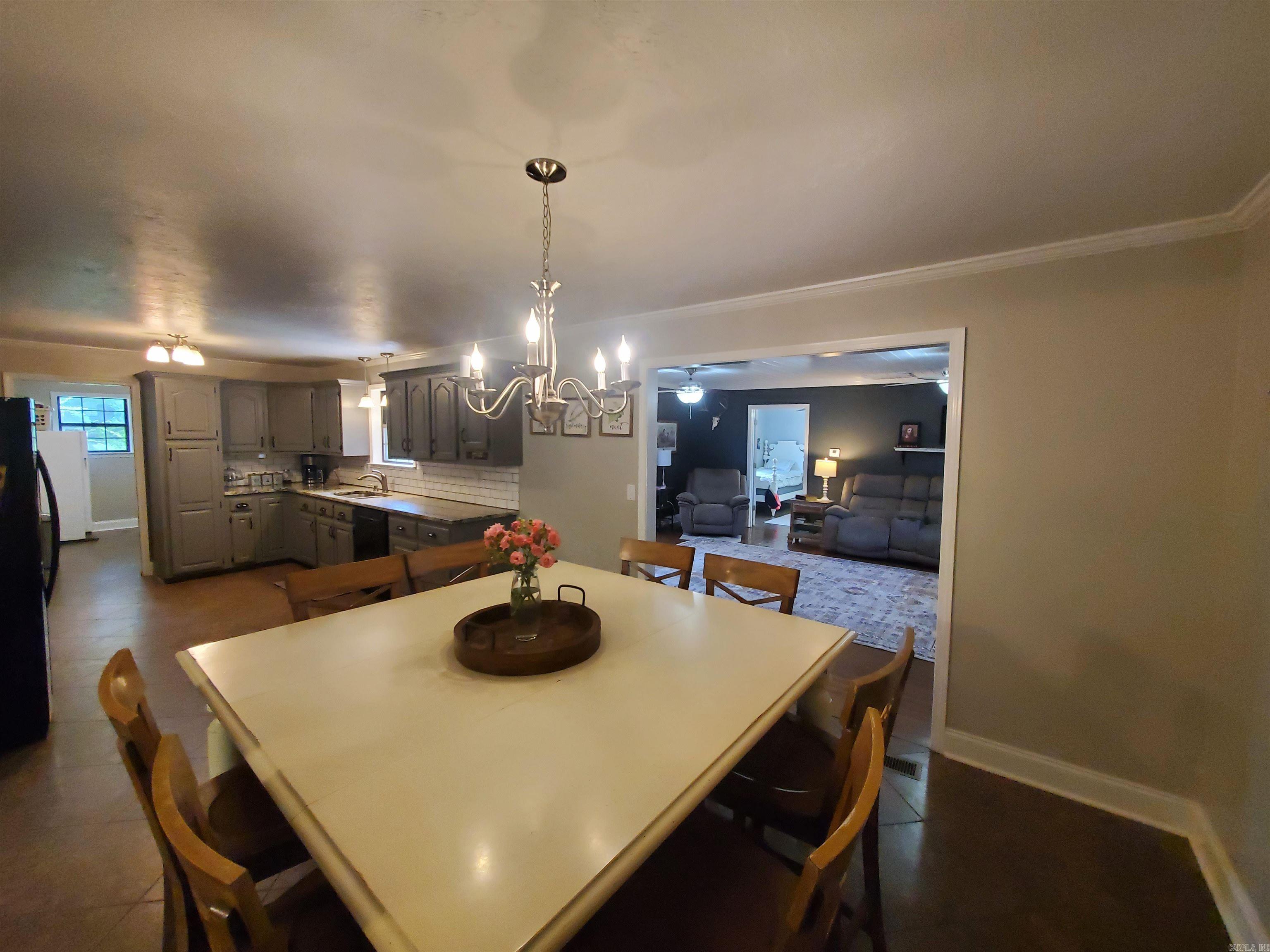452 Pine Tree  Piggott, AR
