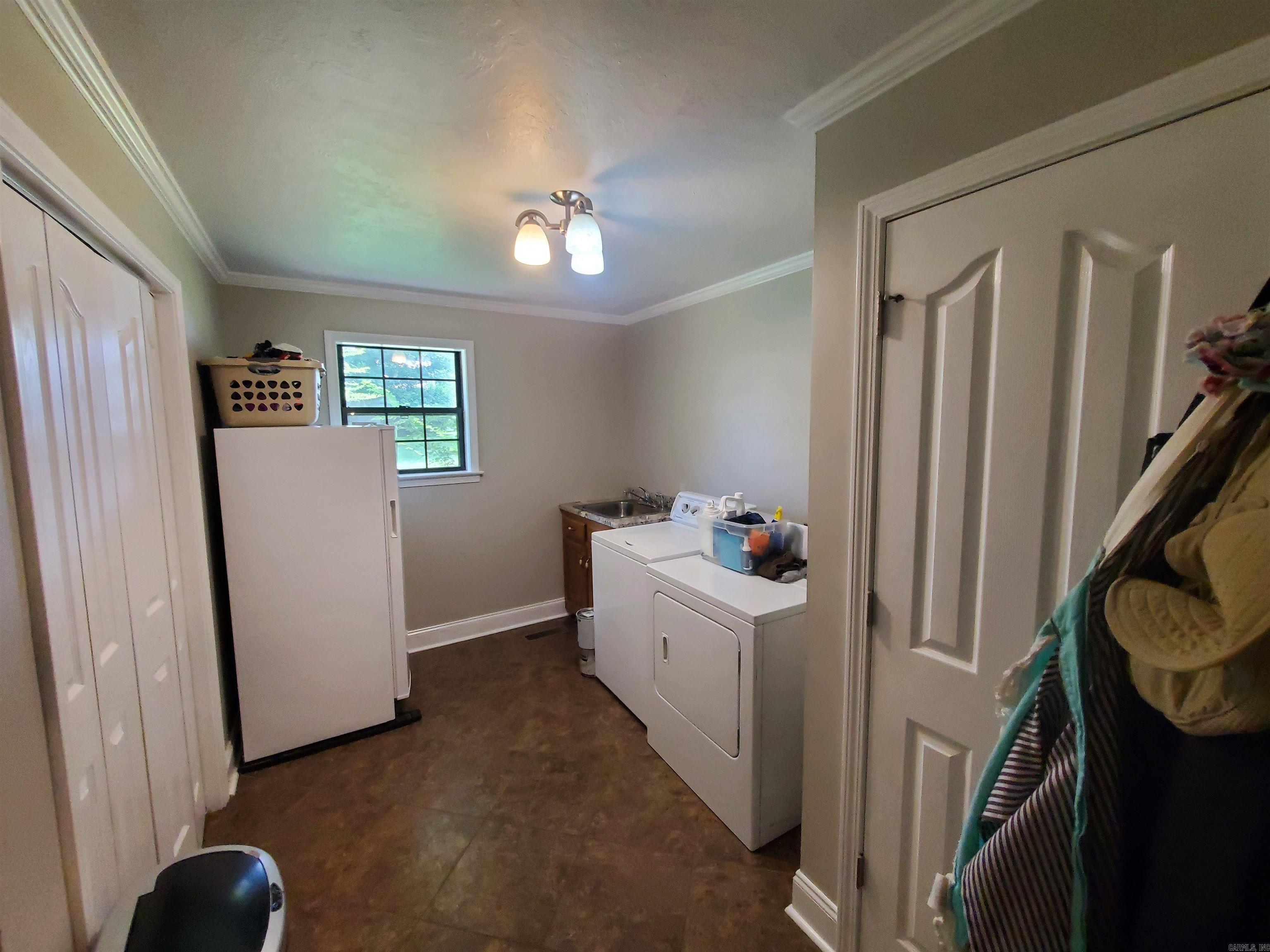 452 Pine Tree  Piggott, AR