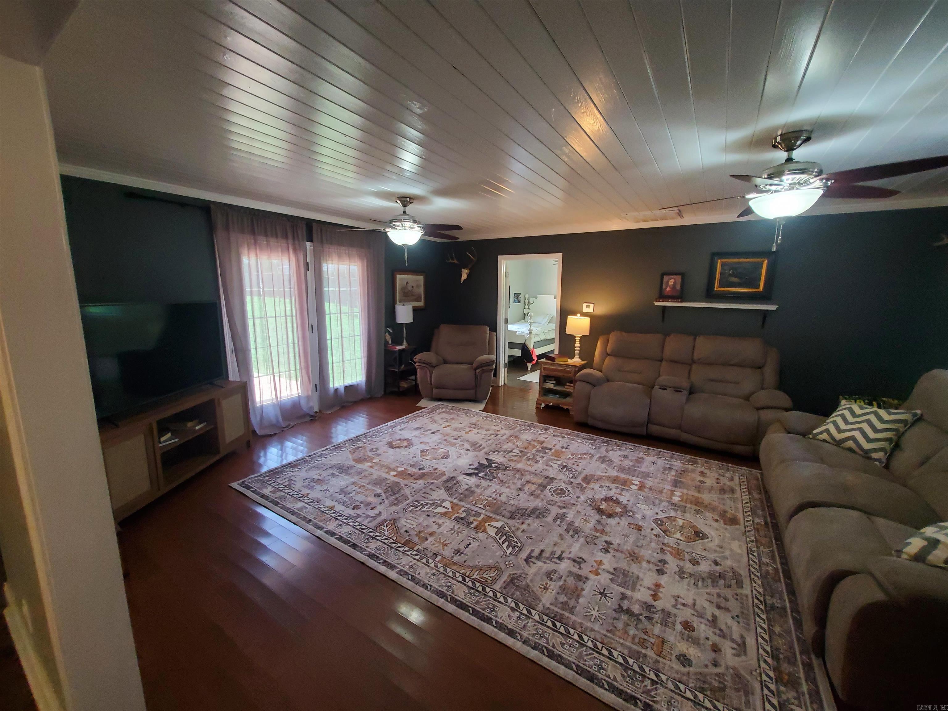 452 Pine Tree  Piggott, AR