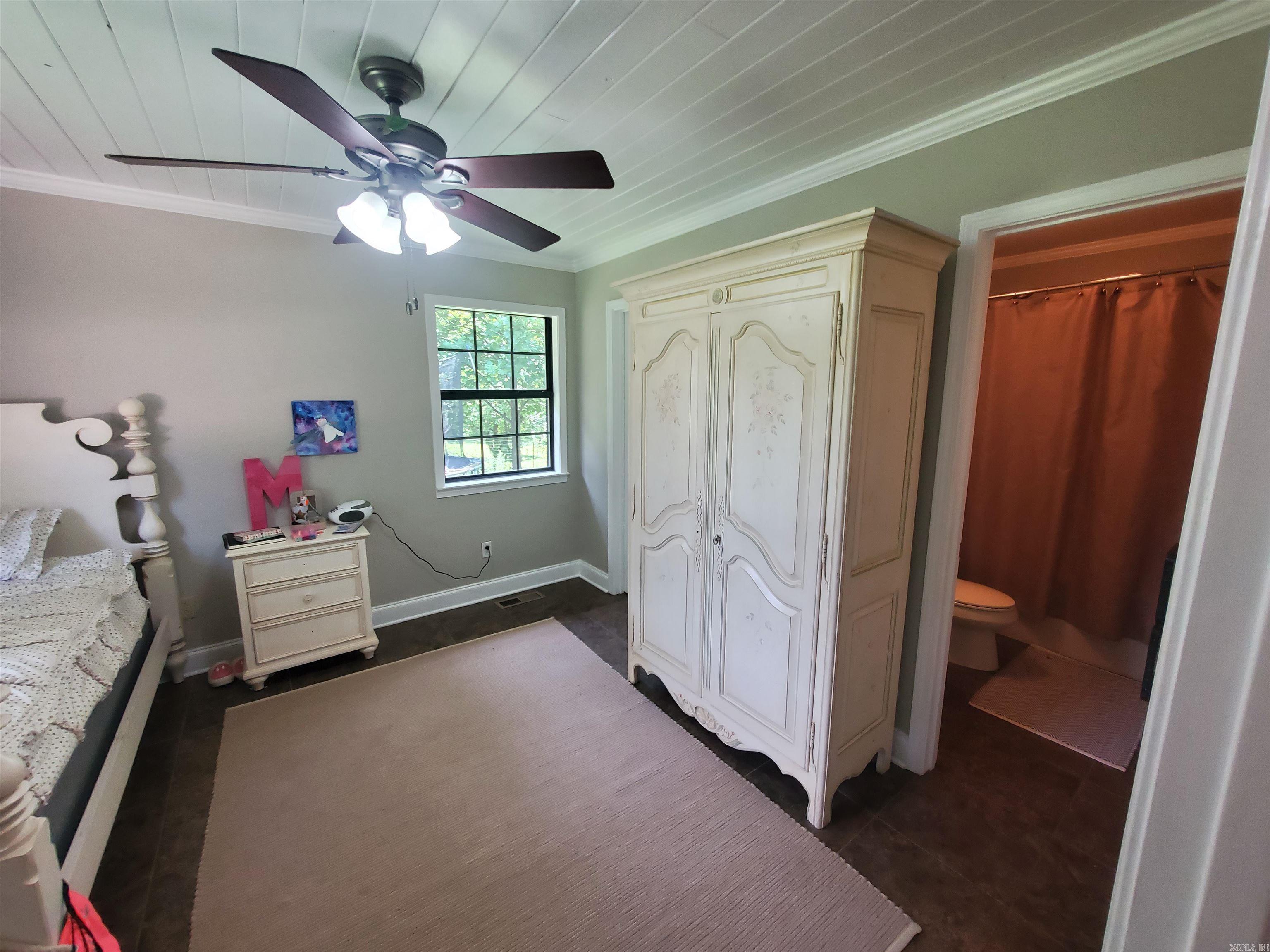 452 Pine Tree  Piggott, AR