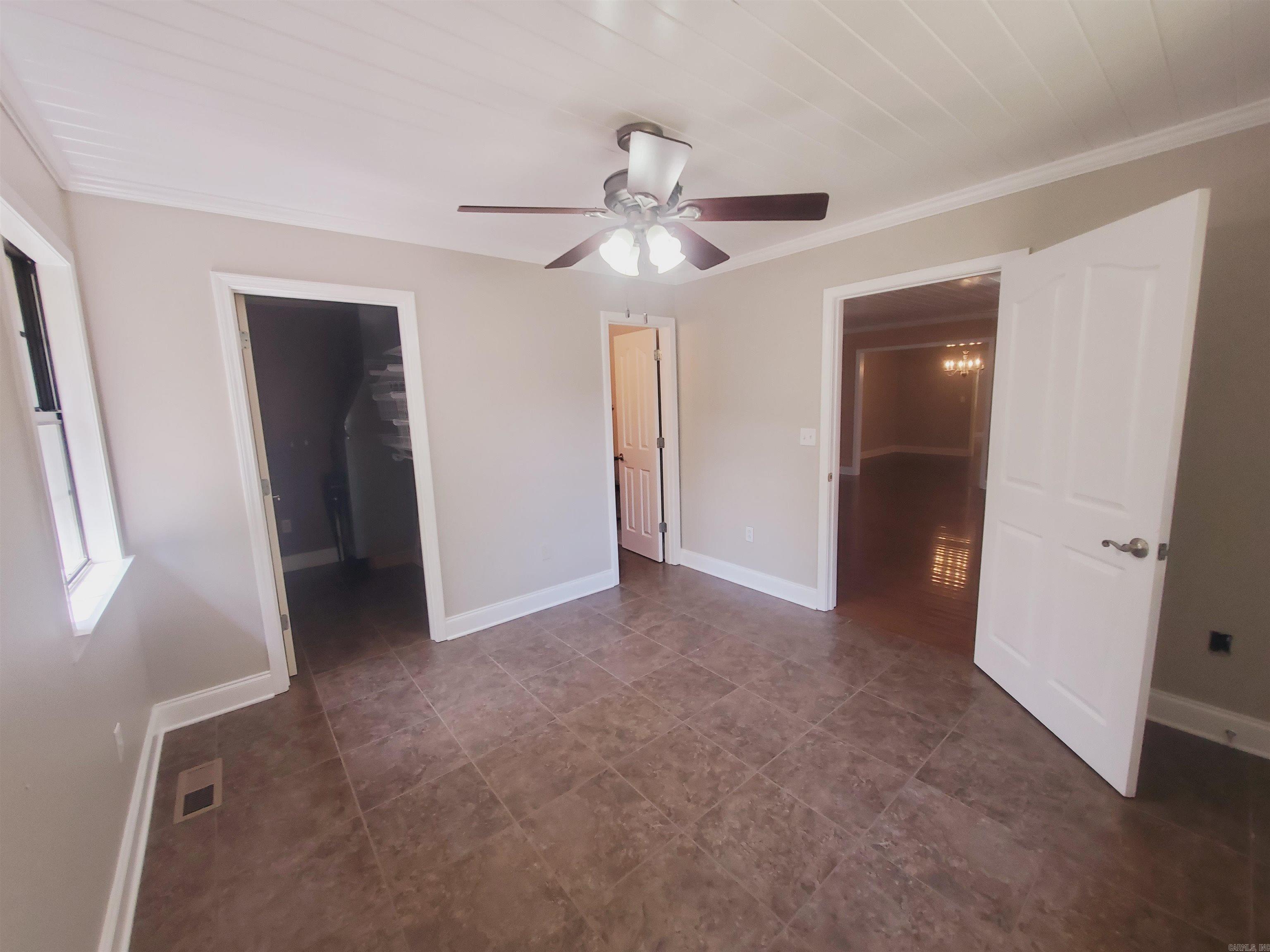 452 Pine Tree Lane Piggott, AR 72454