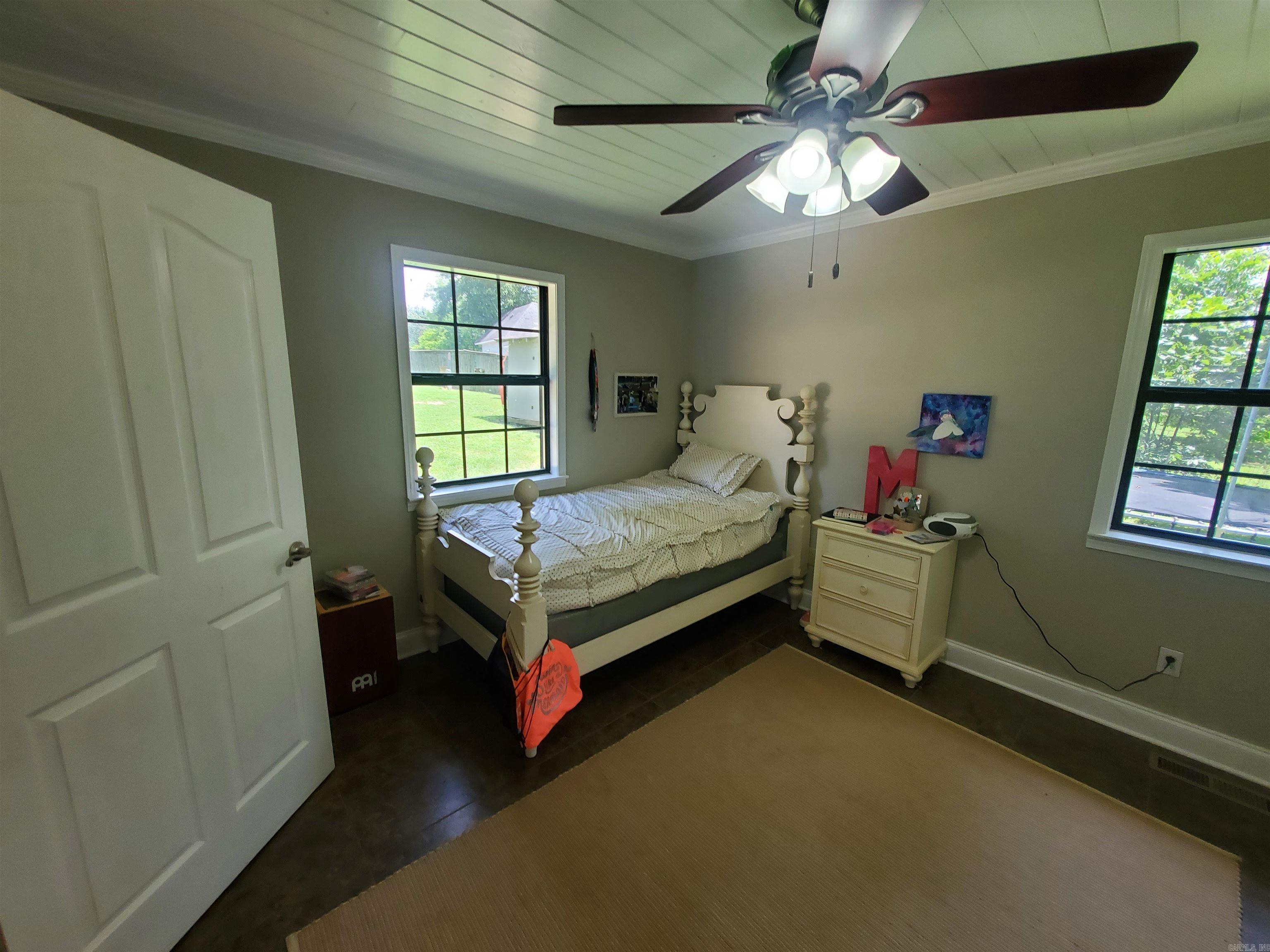 452 Pine Tree  Piggott, AR