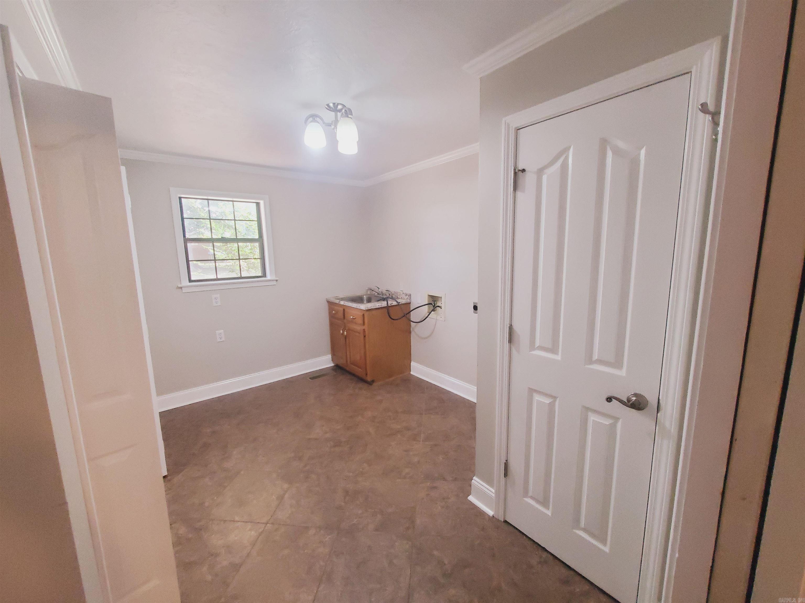 452 Pine Tree Lane Piggott, AR 72454