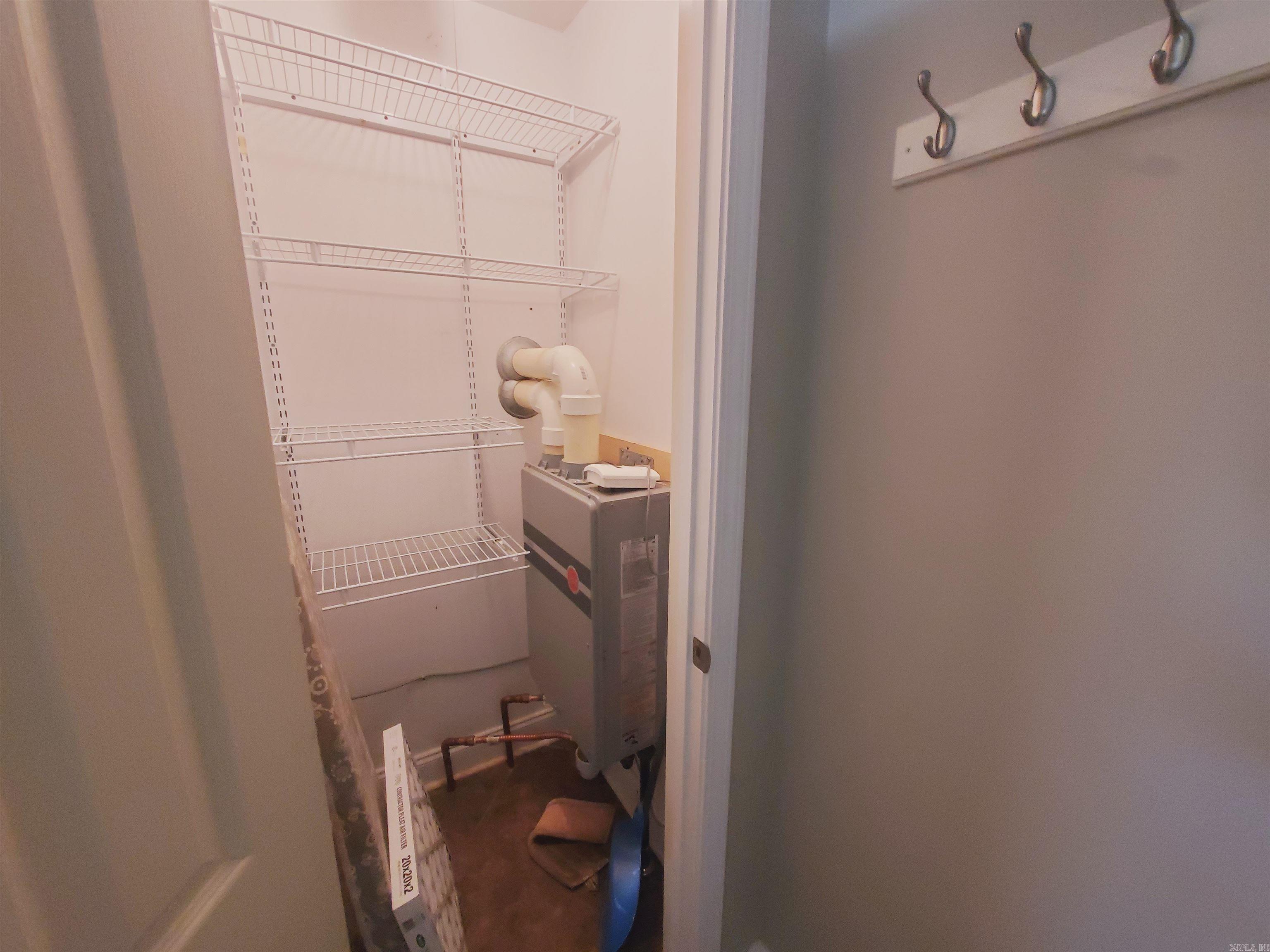 452 Pine Tree Lane Piggott, AR 72454