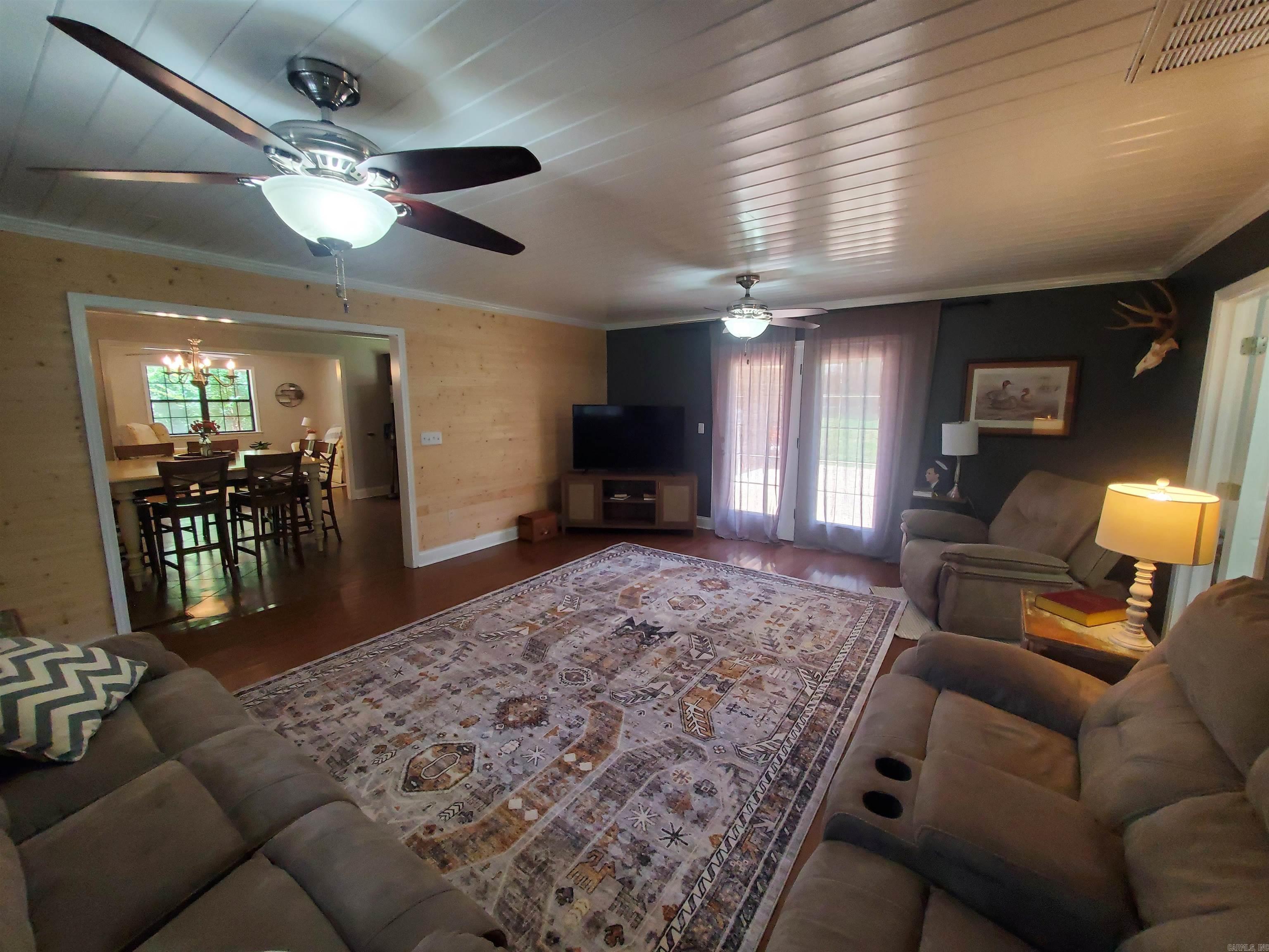 452 Pine Tree  Piggott, AR