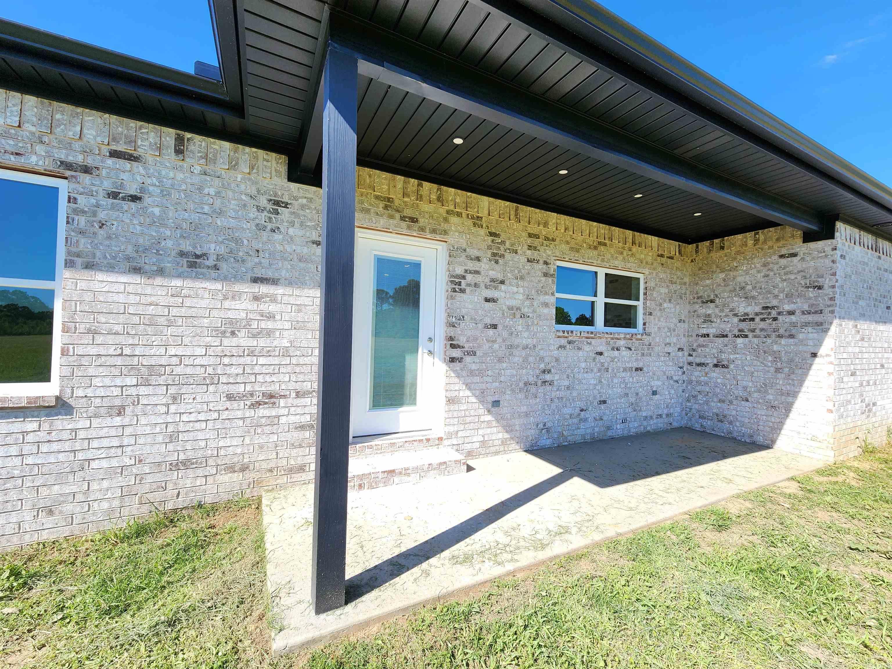290 Walker  Higginson, AR