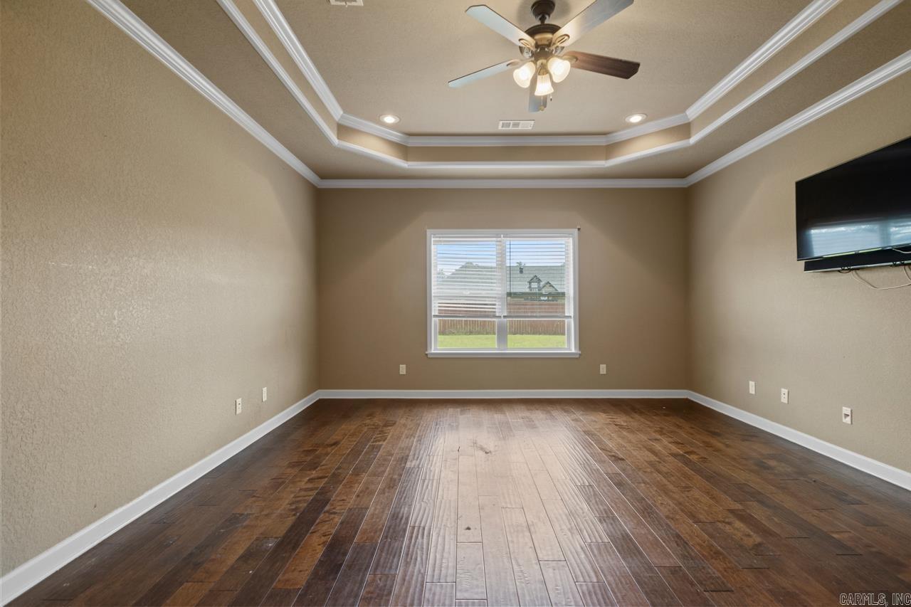 153 Crystal Lake  Austin, AR