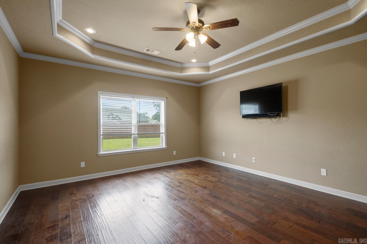 153 Crystal Lake  Austin, AR