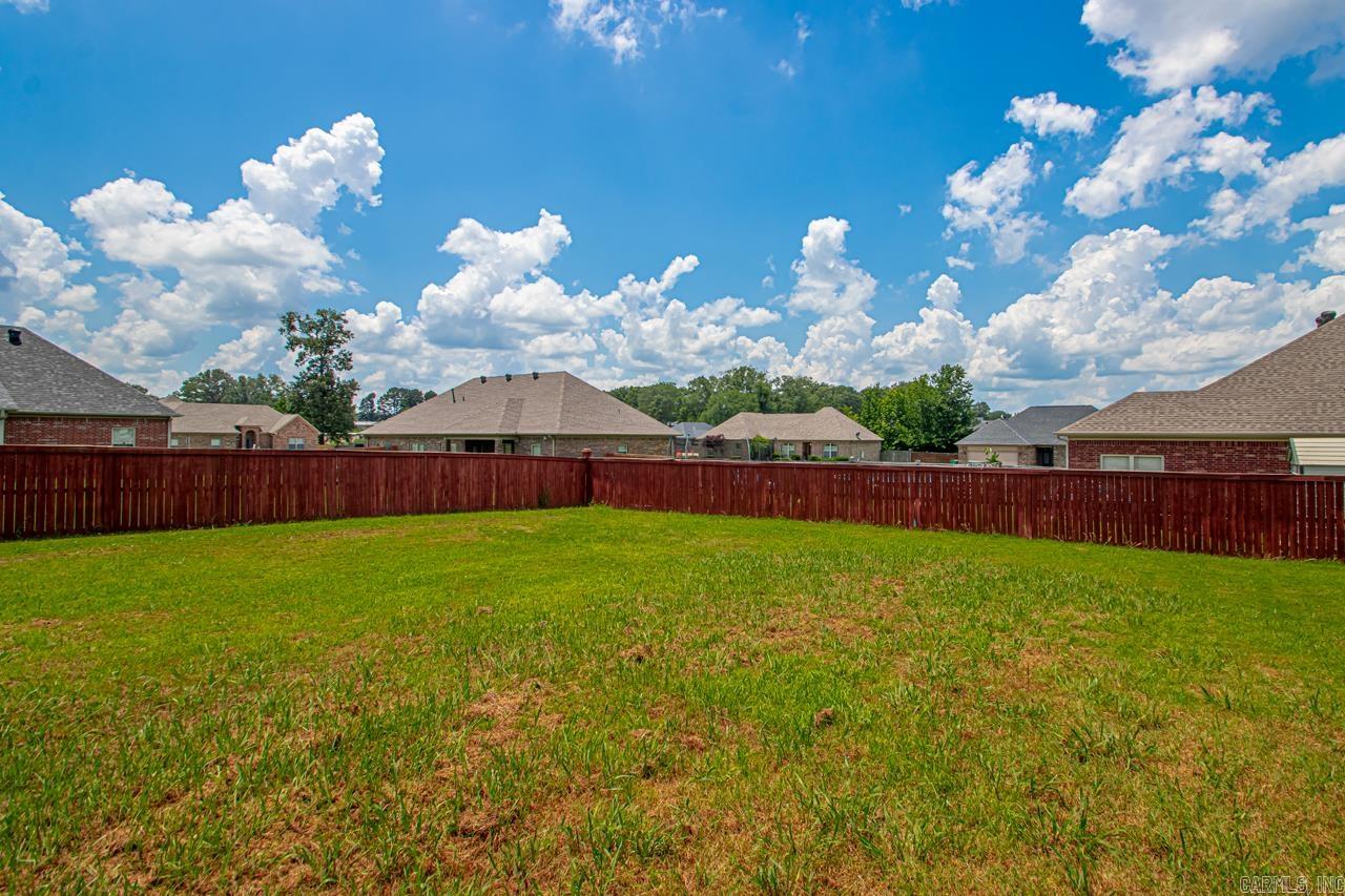 153 Crystal Lake  Austin, AR