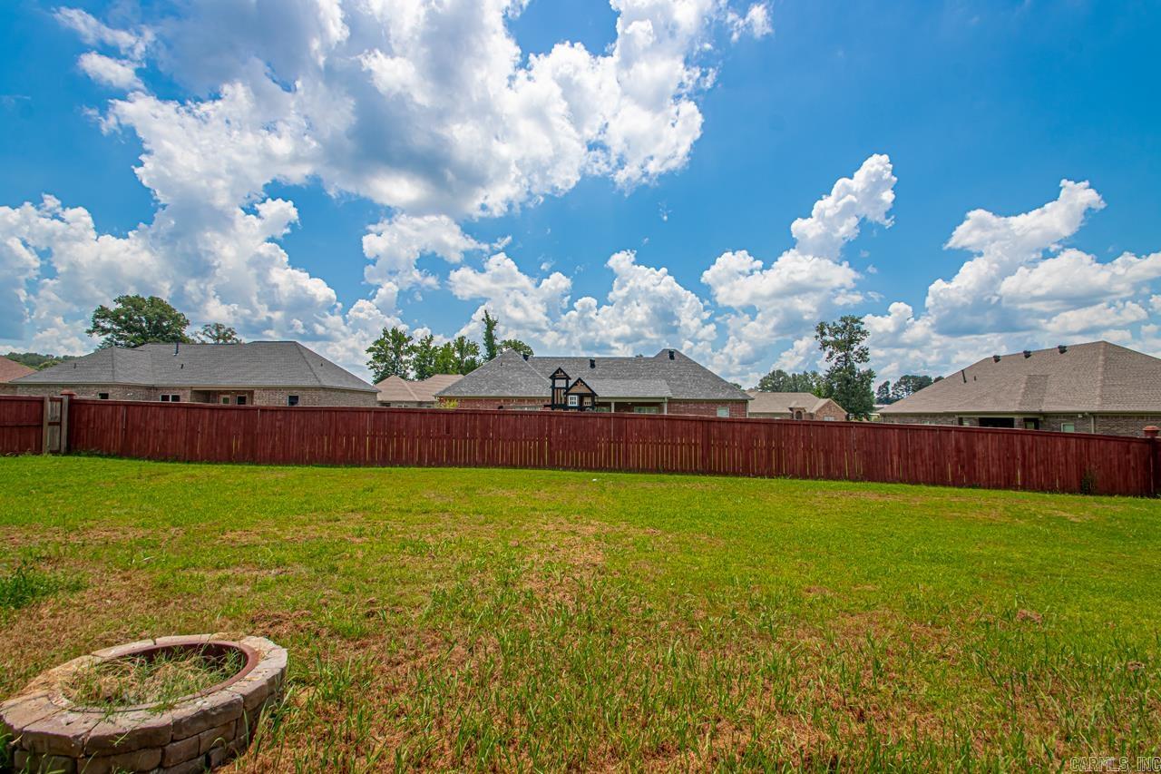 153 Crystal Lake  Austin, AR