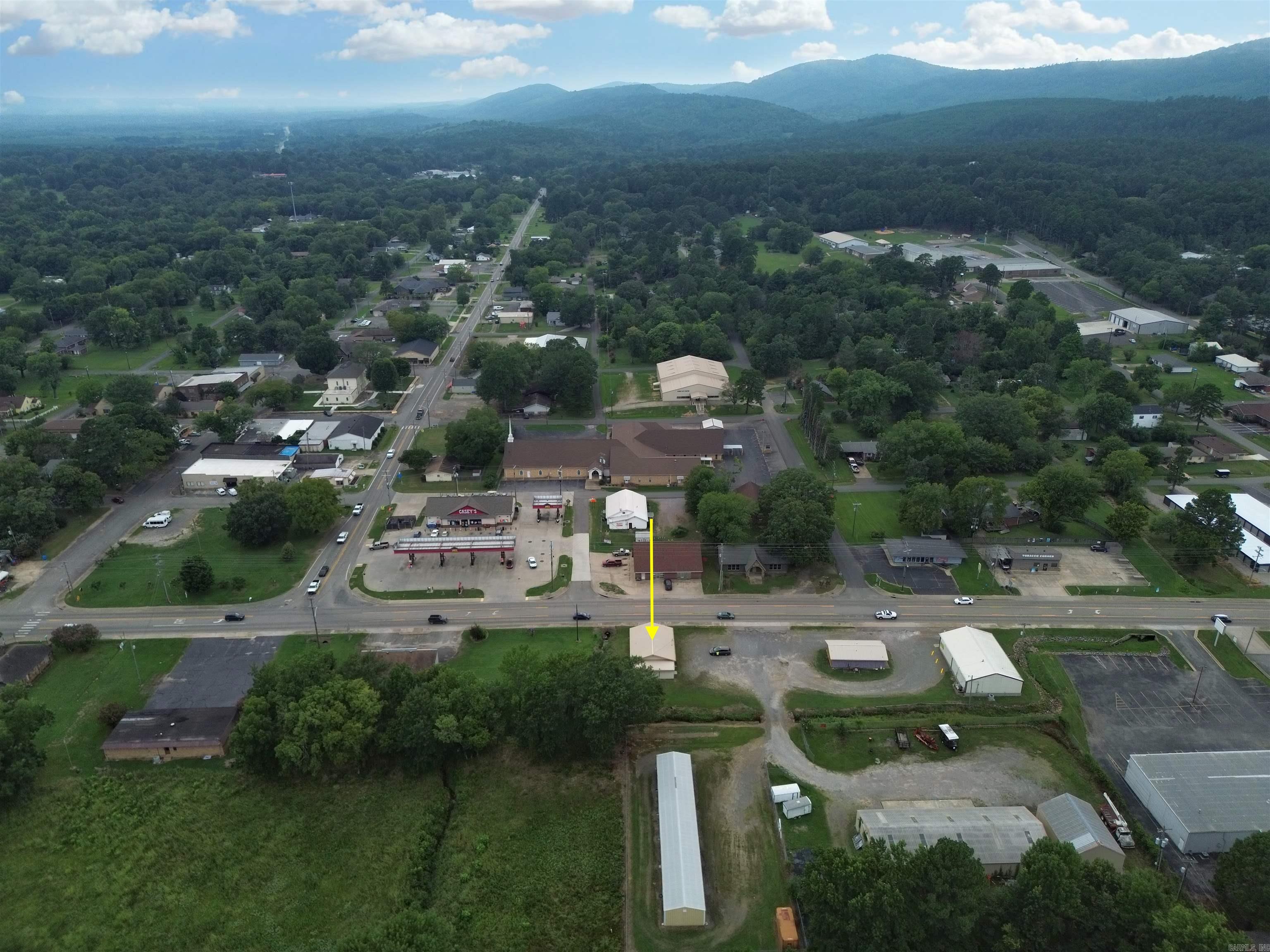 306 N Fourche  Perryville, AR