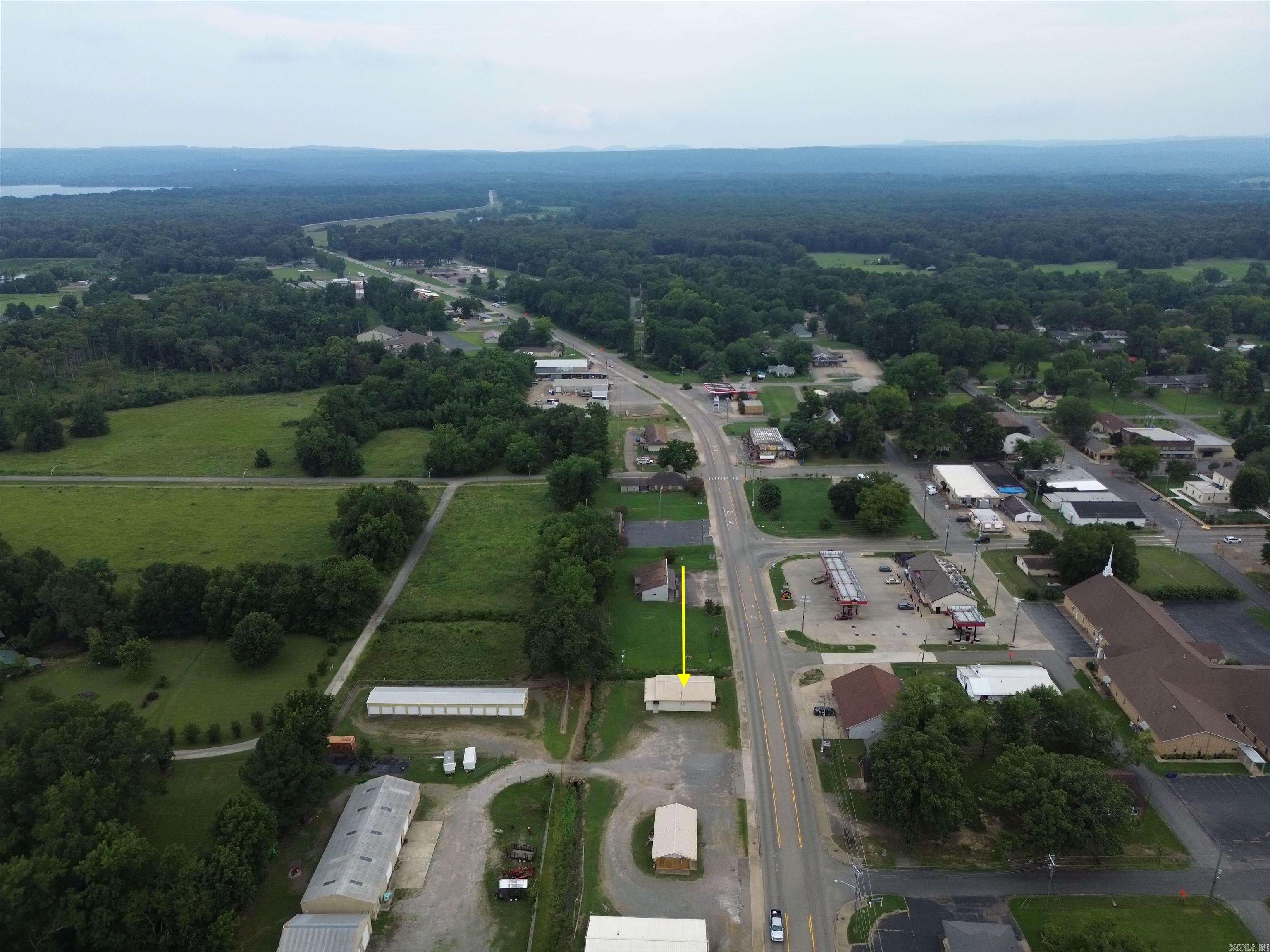 306 N Fourche  Perryville, AR